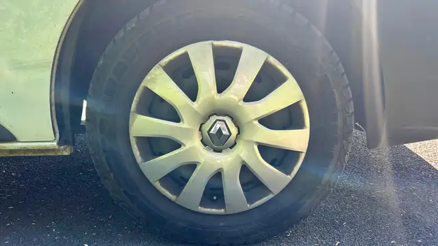 Renault Trafic view 23