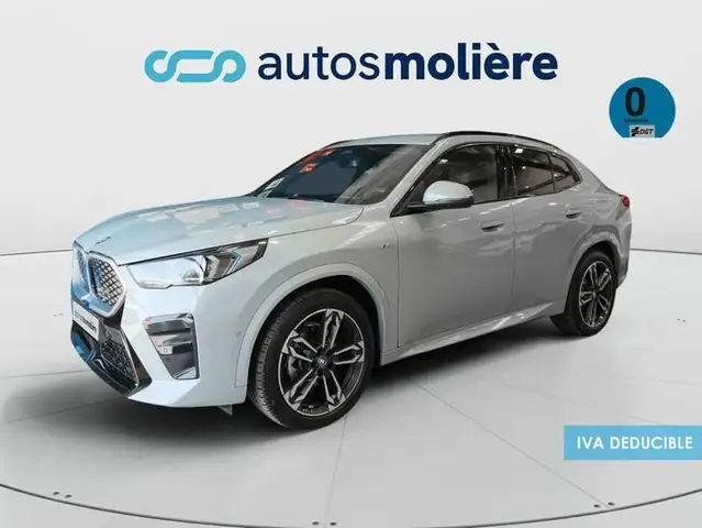 BMW iX2 eDrive20A