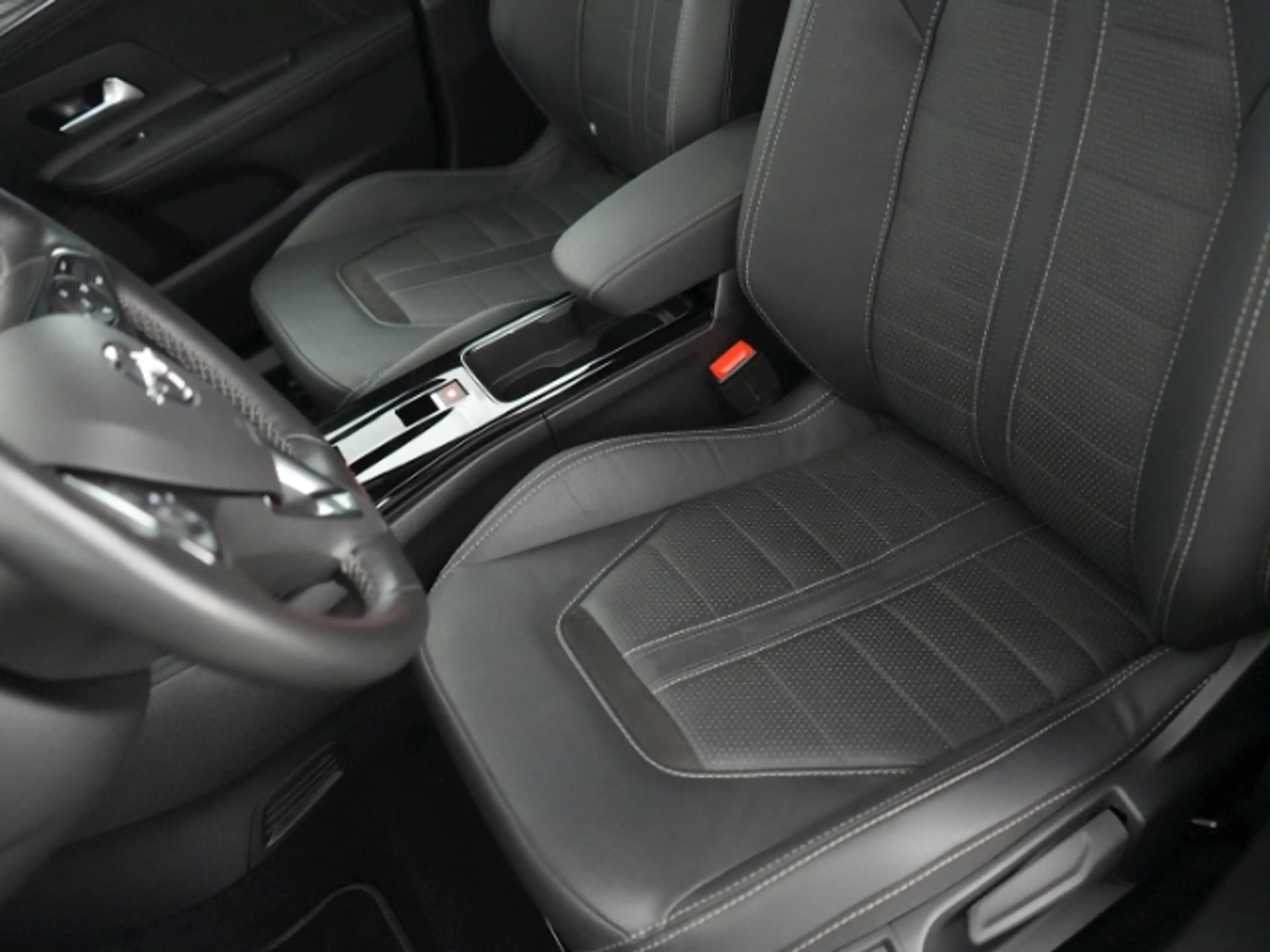 Opel Mokka-E B ULTIMATE 50kWh AT+NAVI+RÜCKFAHRKAMERA+MASSAGESIT — photo 10