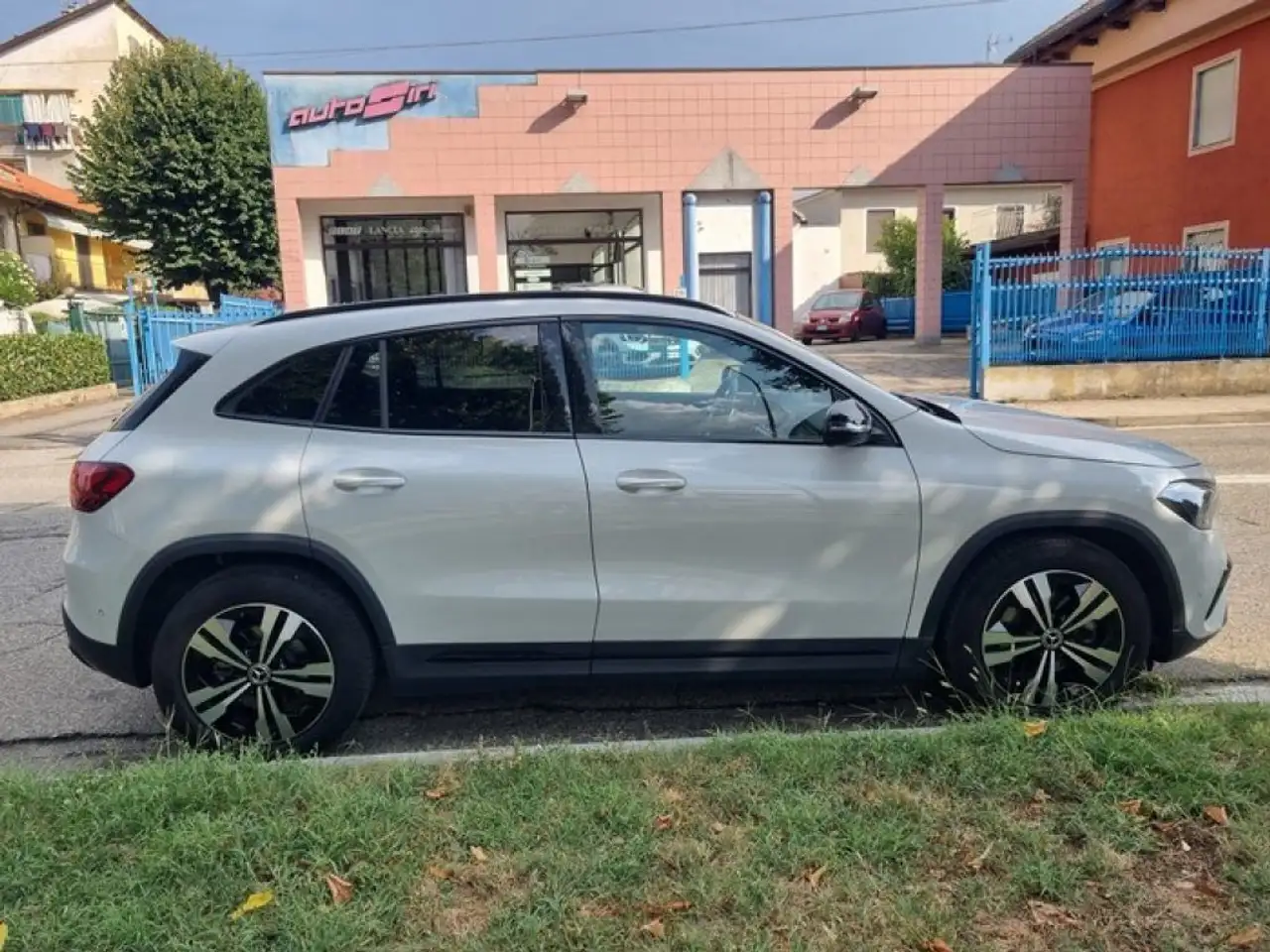 Mercedes-Benz GLA 200