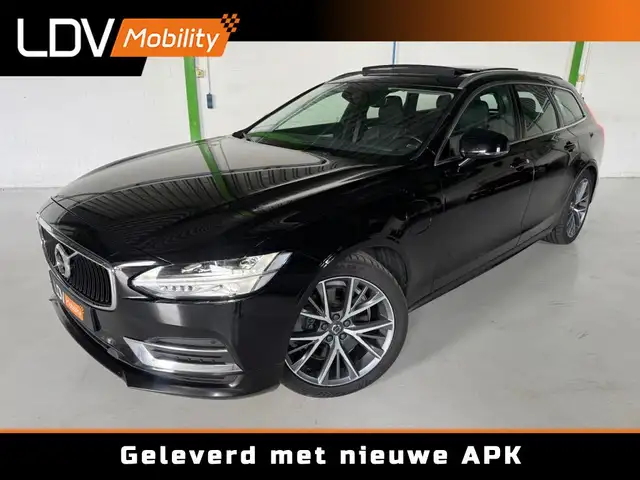 Volvo V90 2.0 T8 AWD PLUG-IN HYBRIDE / MOMENTUM / Panoramada