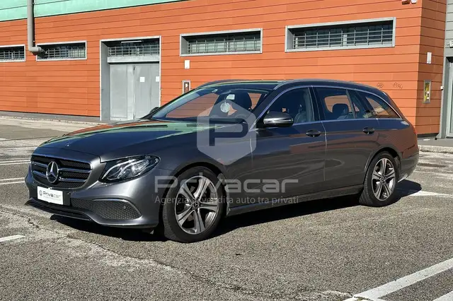 Mercedes-Benz E 200 E 200 d S.W. Auto Business Sport
