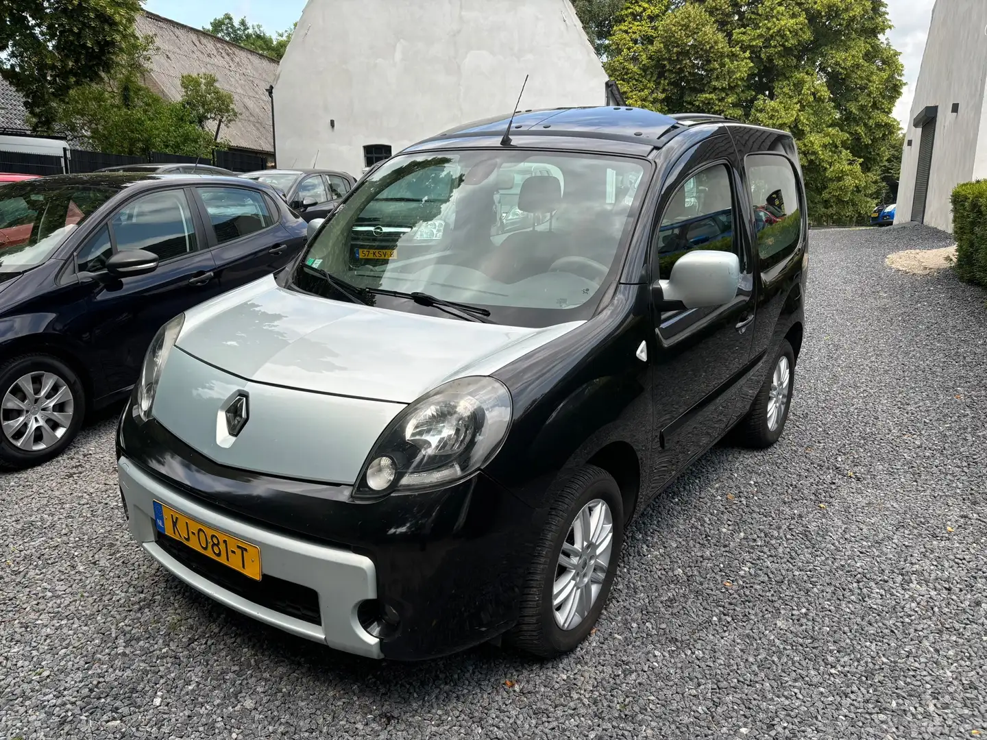 Renault Kangoo Be Bop 105 dCi Chic AIRCO Noir - 1