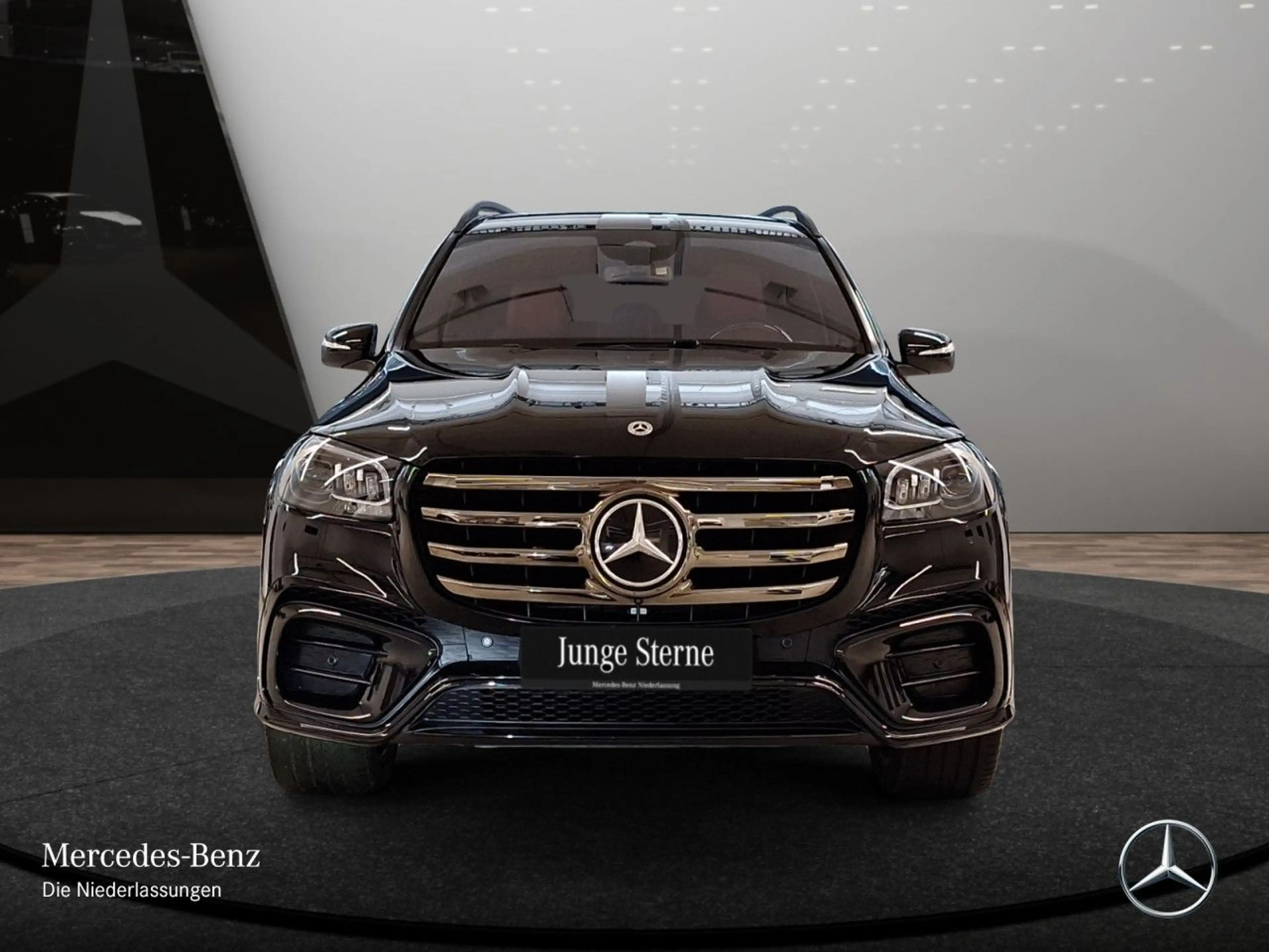 Mercedes-Benz GLS 450 d 4M AMG+NIGHT+PANO+360+AHK+MULTIBEAM+HUD — photo 3