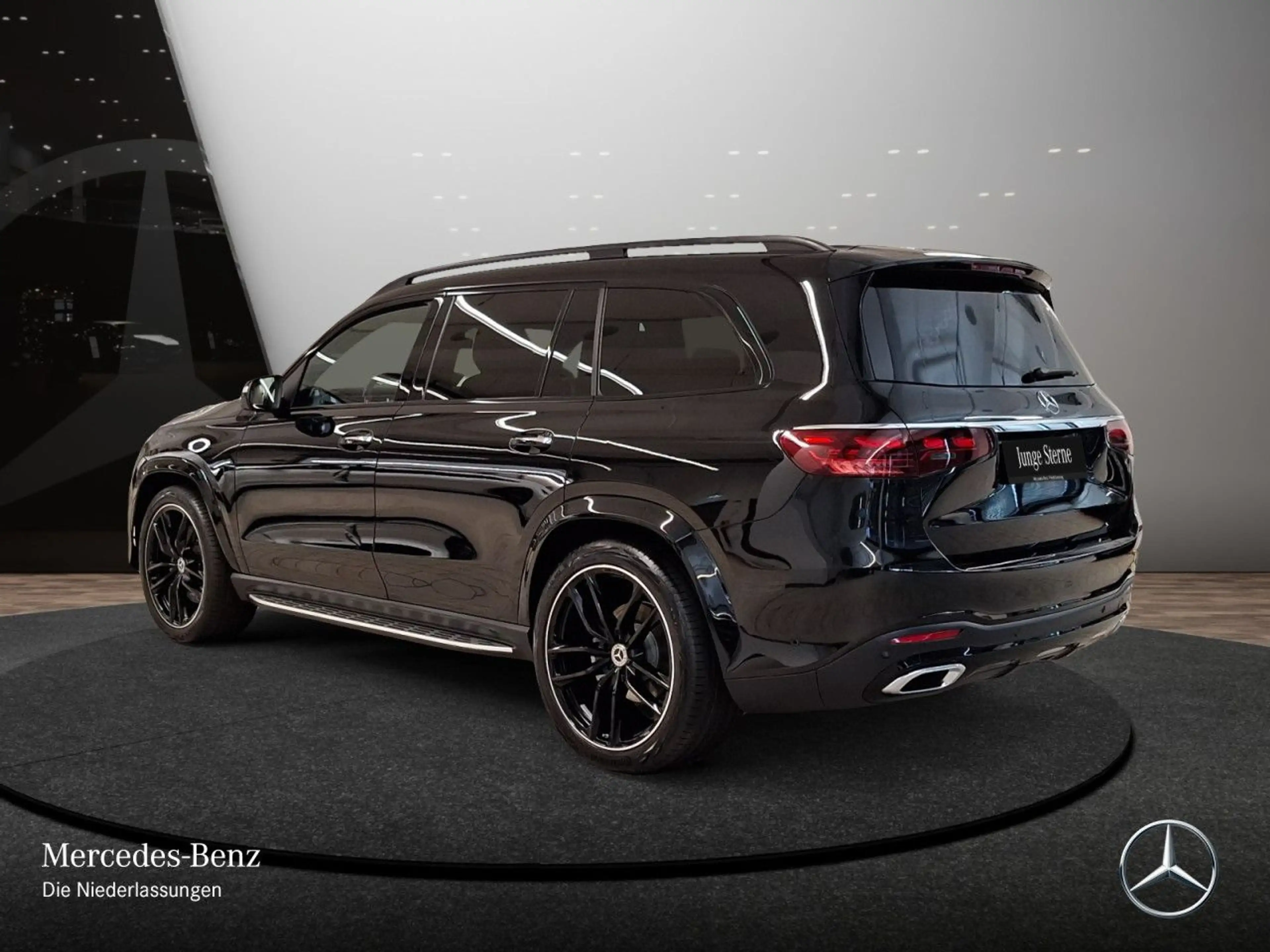 Mercedes-Benz GLS 450 d 4M AMG+NIGHT+PANO+360+AHK+MULTIBEAM+HUD — photo 10
