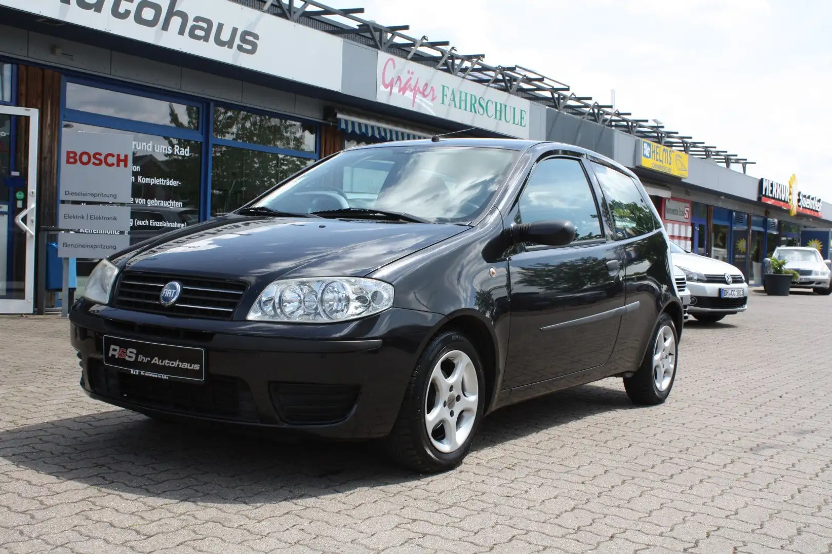 Fiat Punto 1.2 8V Dynamic Nero - 1