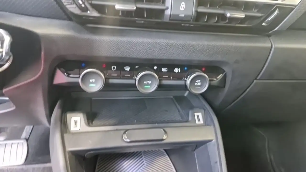 Citroen C4 Berline — photo 21