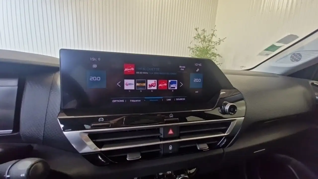 Citroen C4 Berline — photo 9