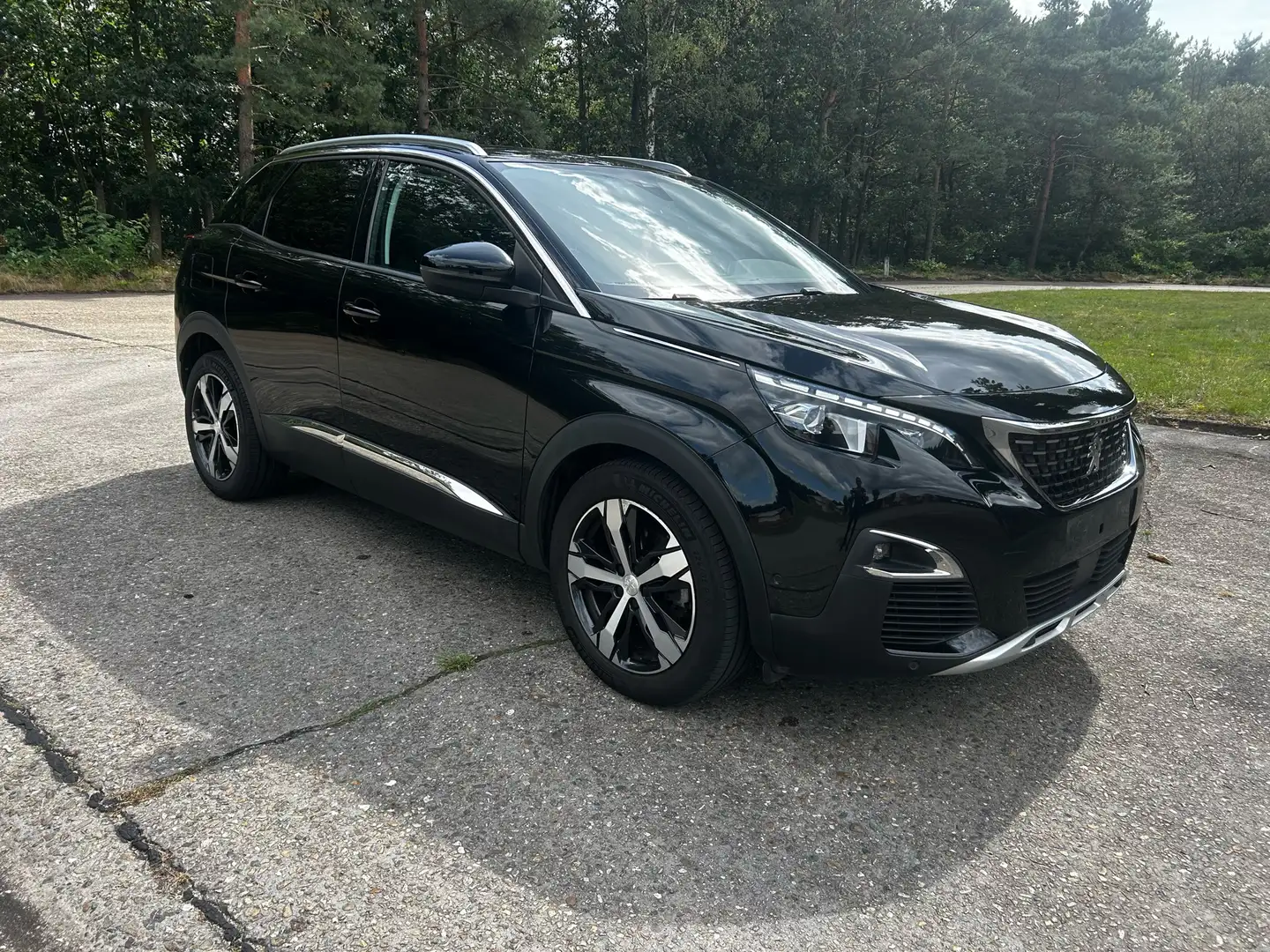 Peugeot 3008 PureTech 130 Stop & Start EAT6 Allure Negro - 1