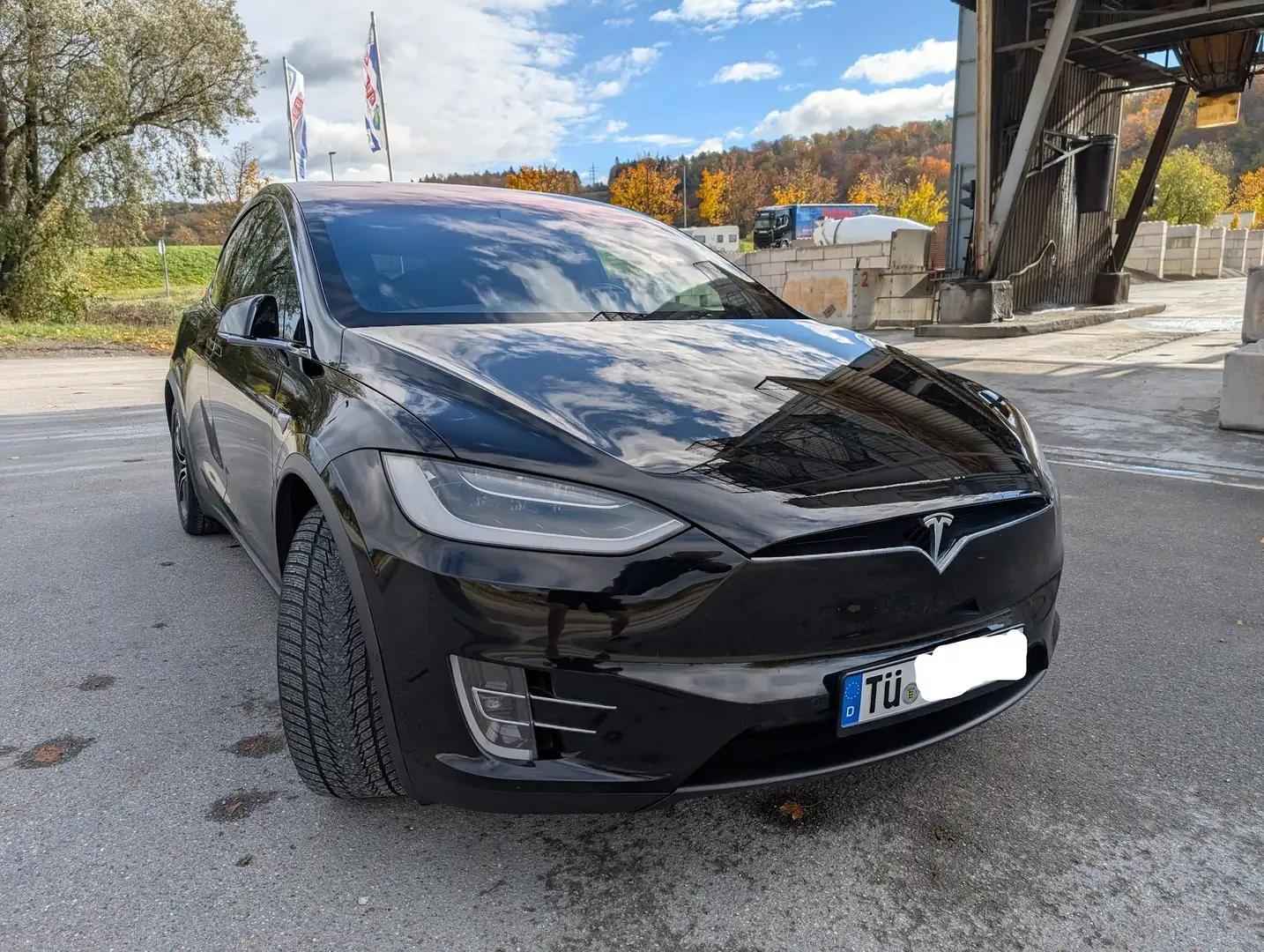 Tesla Model X Model X 100D Allradantrieb Schwarz - 2