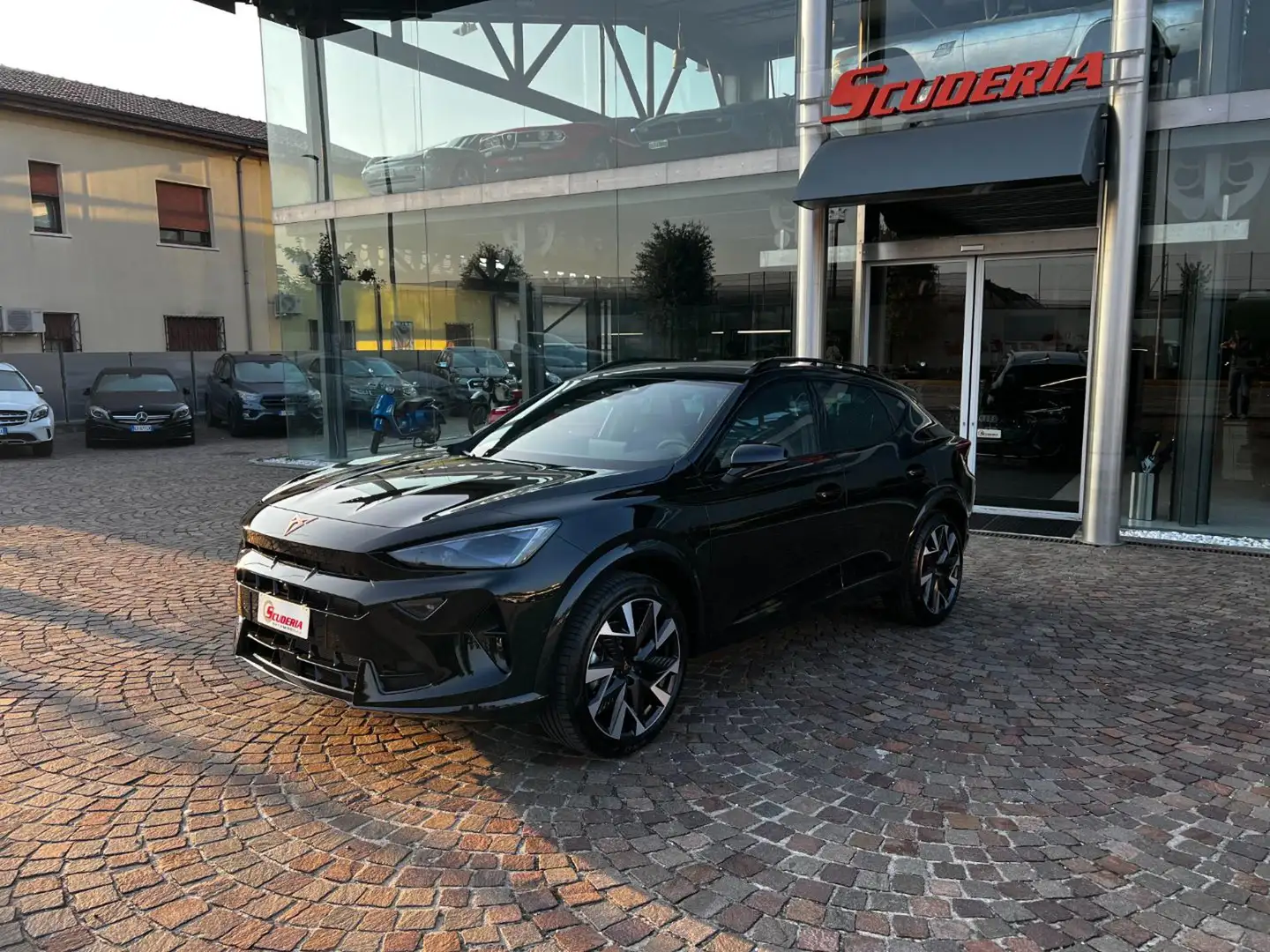 CUPRA Formentor 1.5 Hybrid DSG Nero - 2