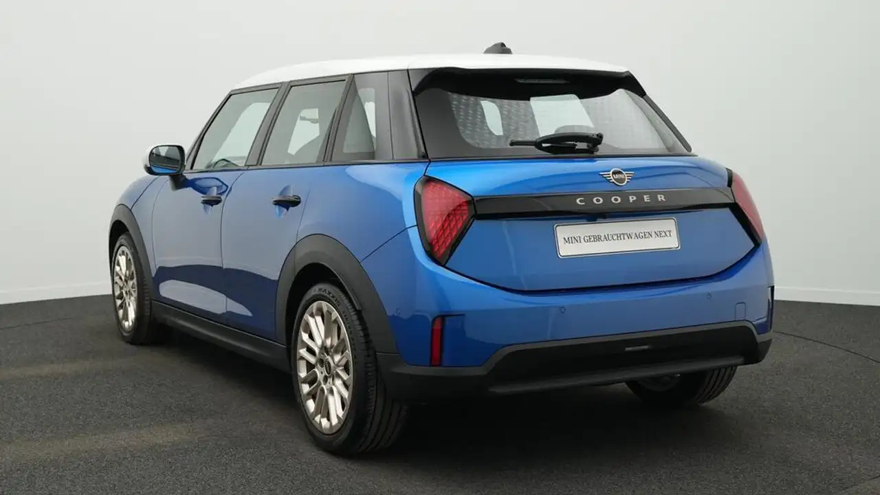 MINI Cooper Favoured Trim, миниатюра 4