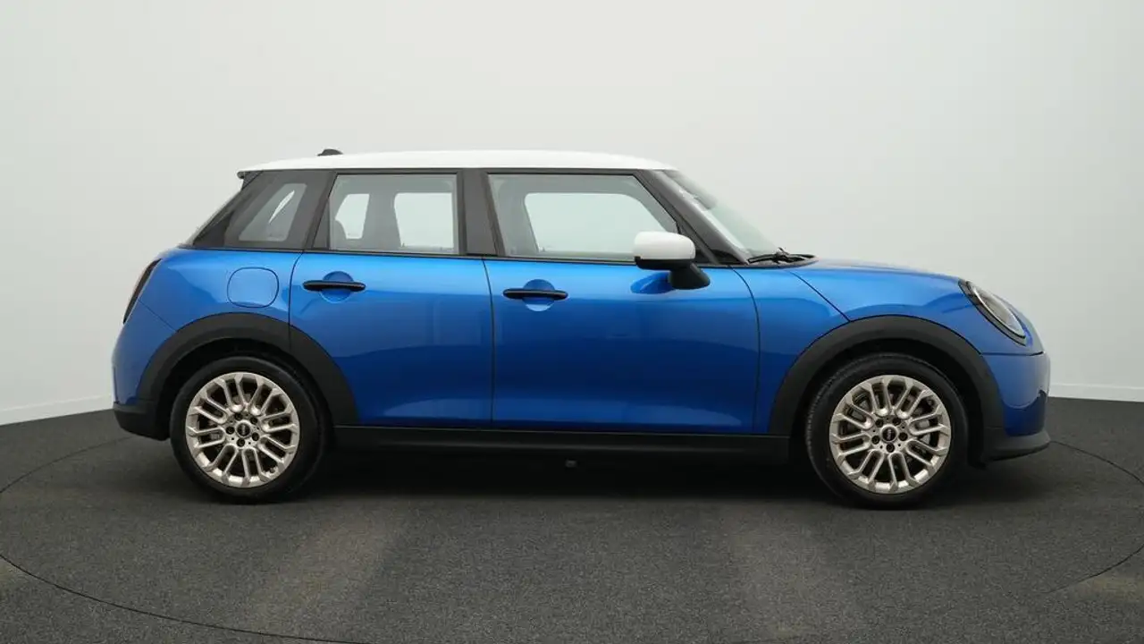 MINI Cooper Favoured Trim, миниатюра 2