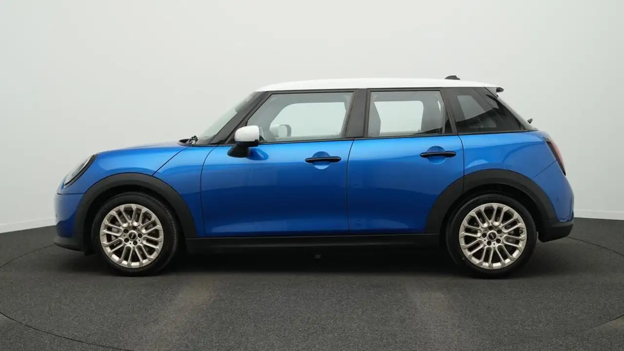 MINI Cooper Favoured Trim, миниатюра 3