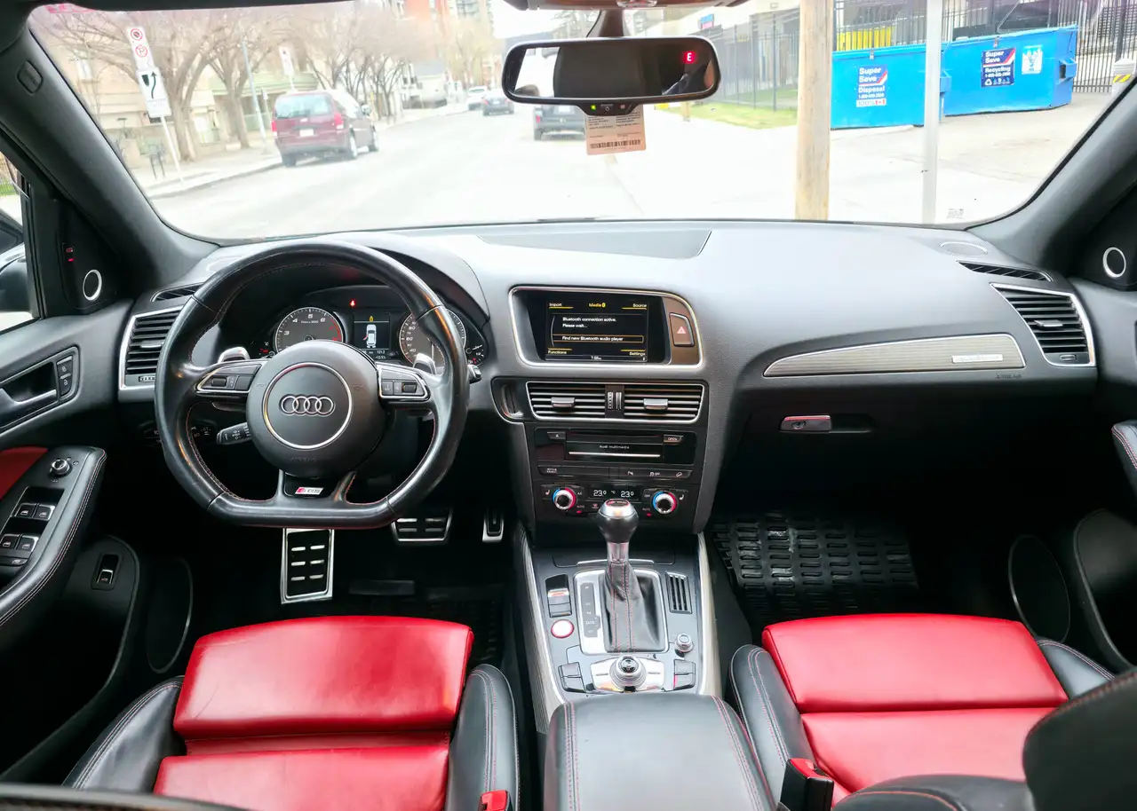Audi SQ5 снимка Audi SQ5