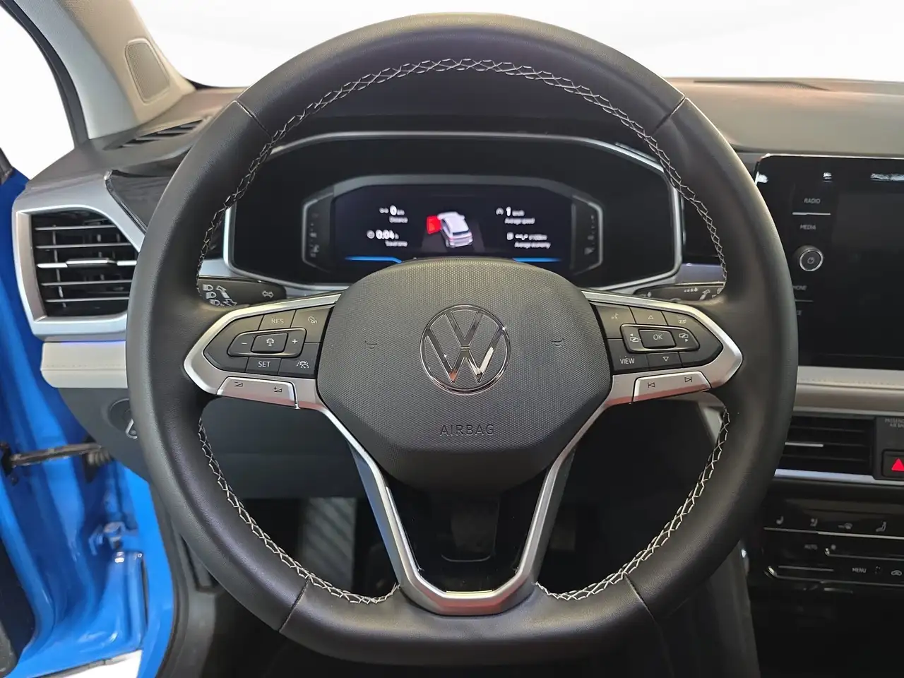 Volkswagen Taos снимка Volkswagen Taos