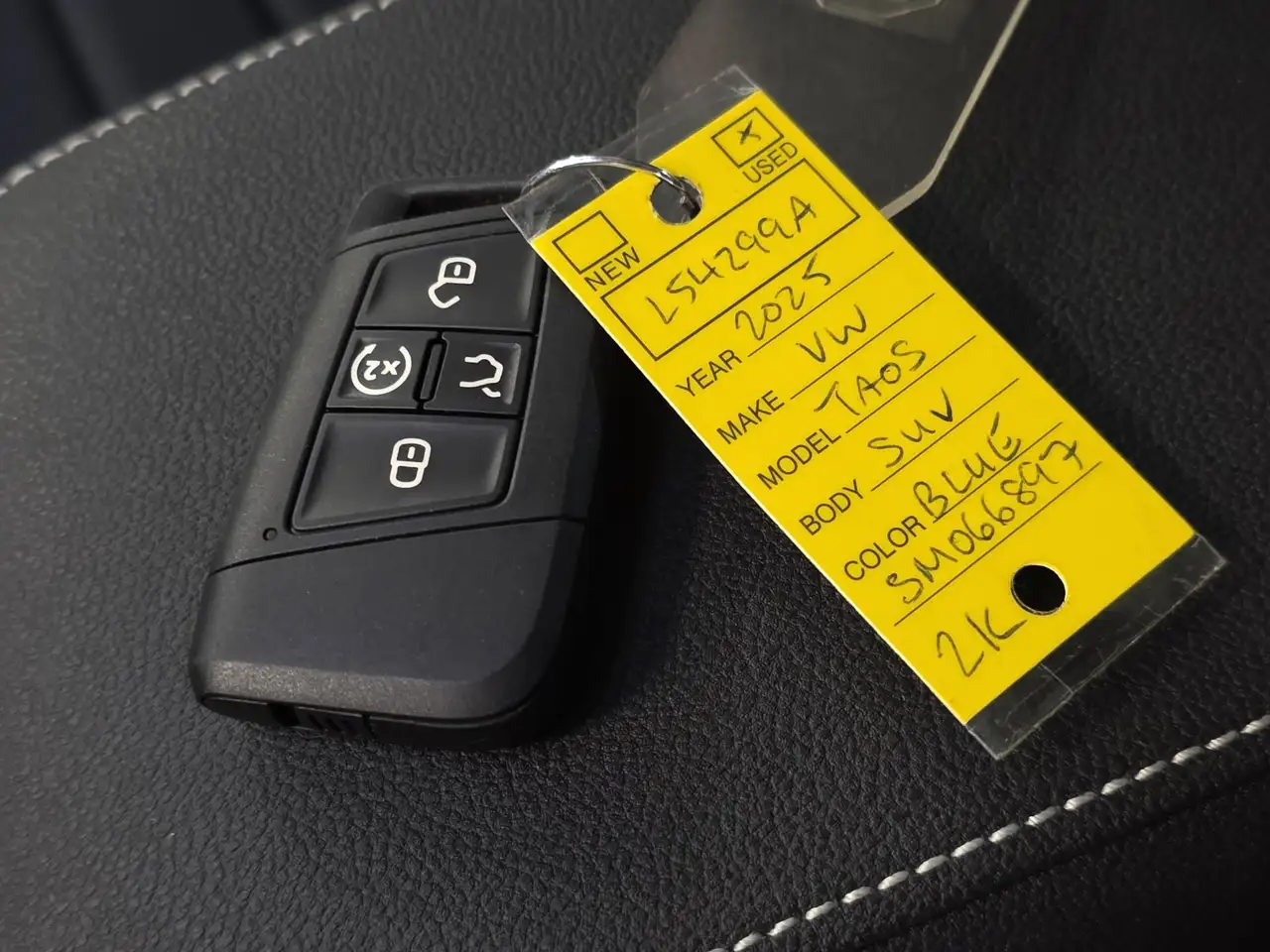 Volkswagen Taos снимка Volkswagen Taos