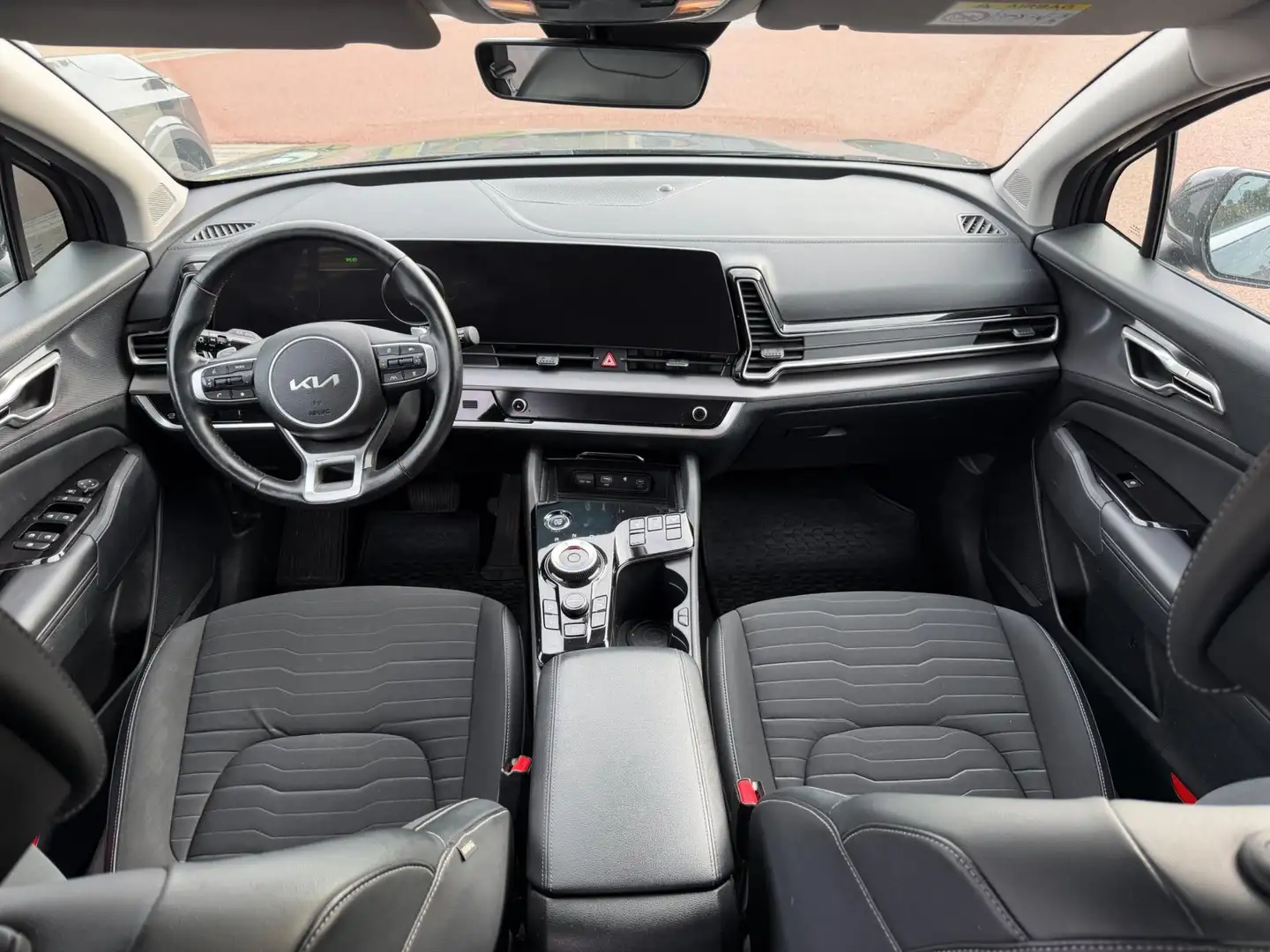 Kia Sportage 1.6 T-GDi Plug-in Hybrid I Camera I Trekhaak I ACC Grijs - 2