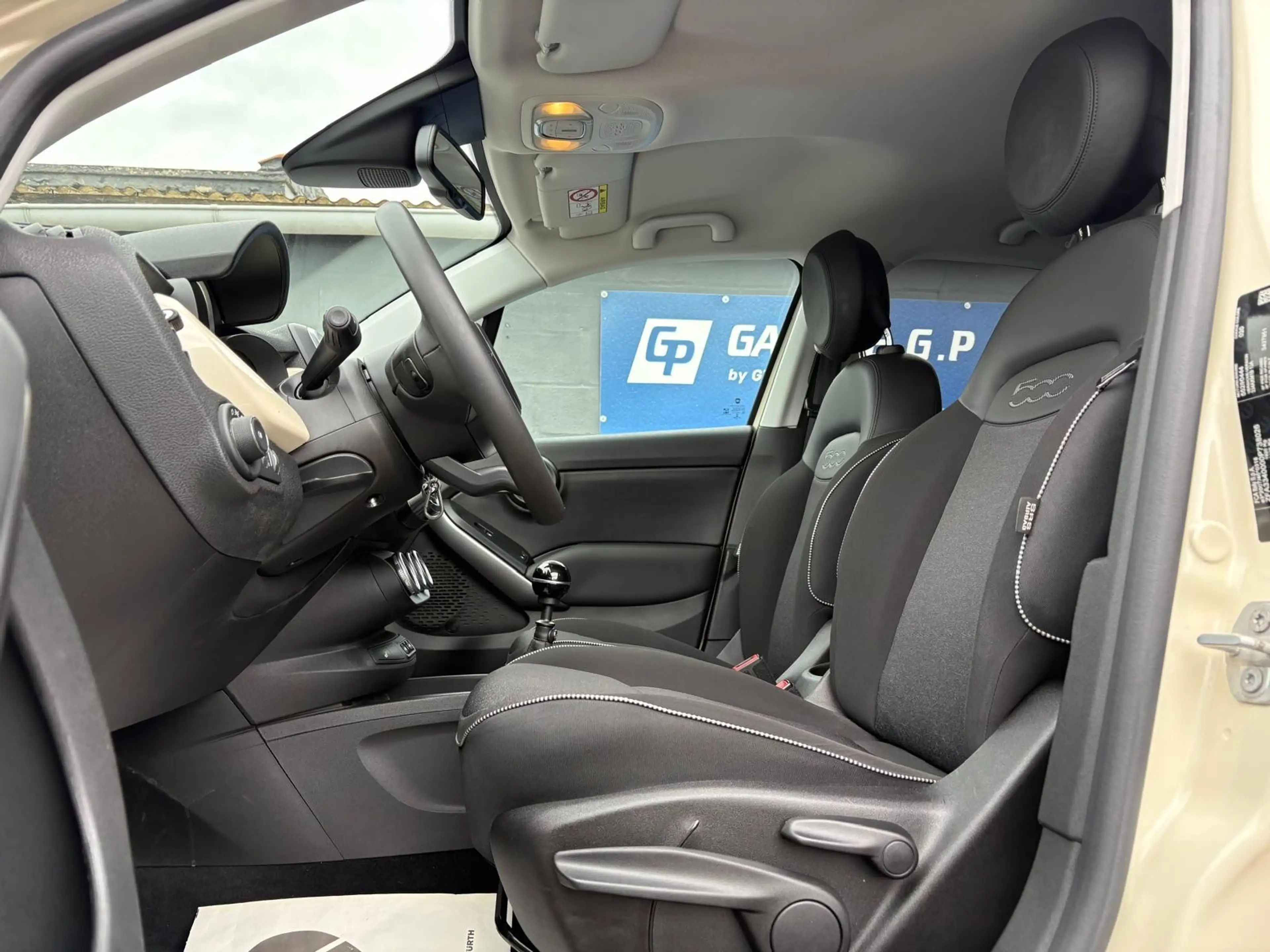Fiat 500X 1.6 Multijet Urban Plus — photo 8