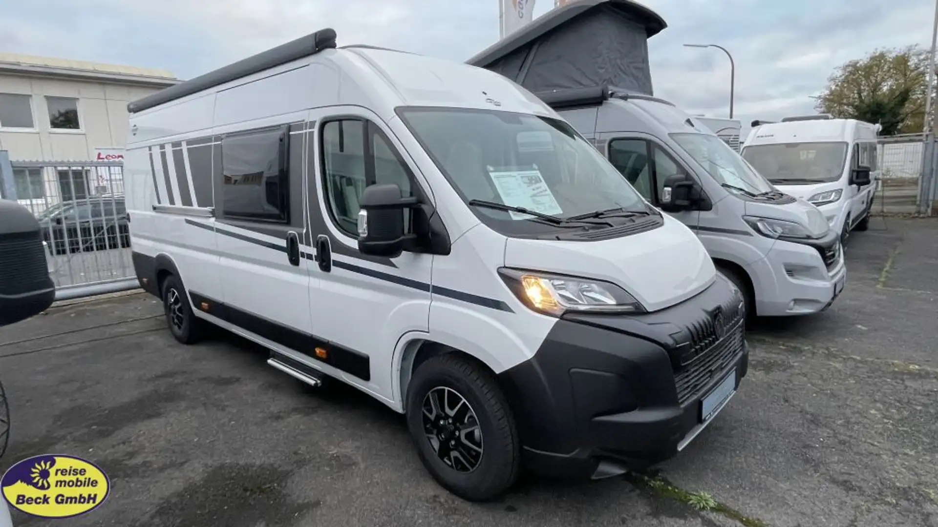 Carado Camper Van CV 640 Weiß - 1