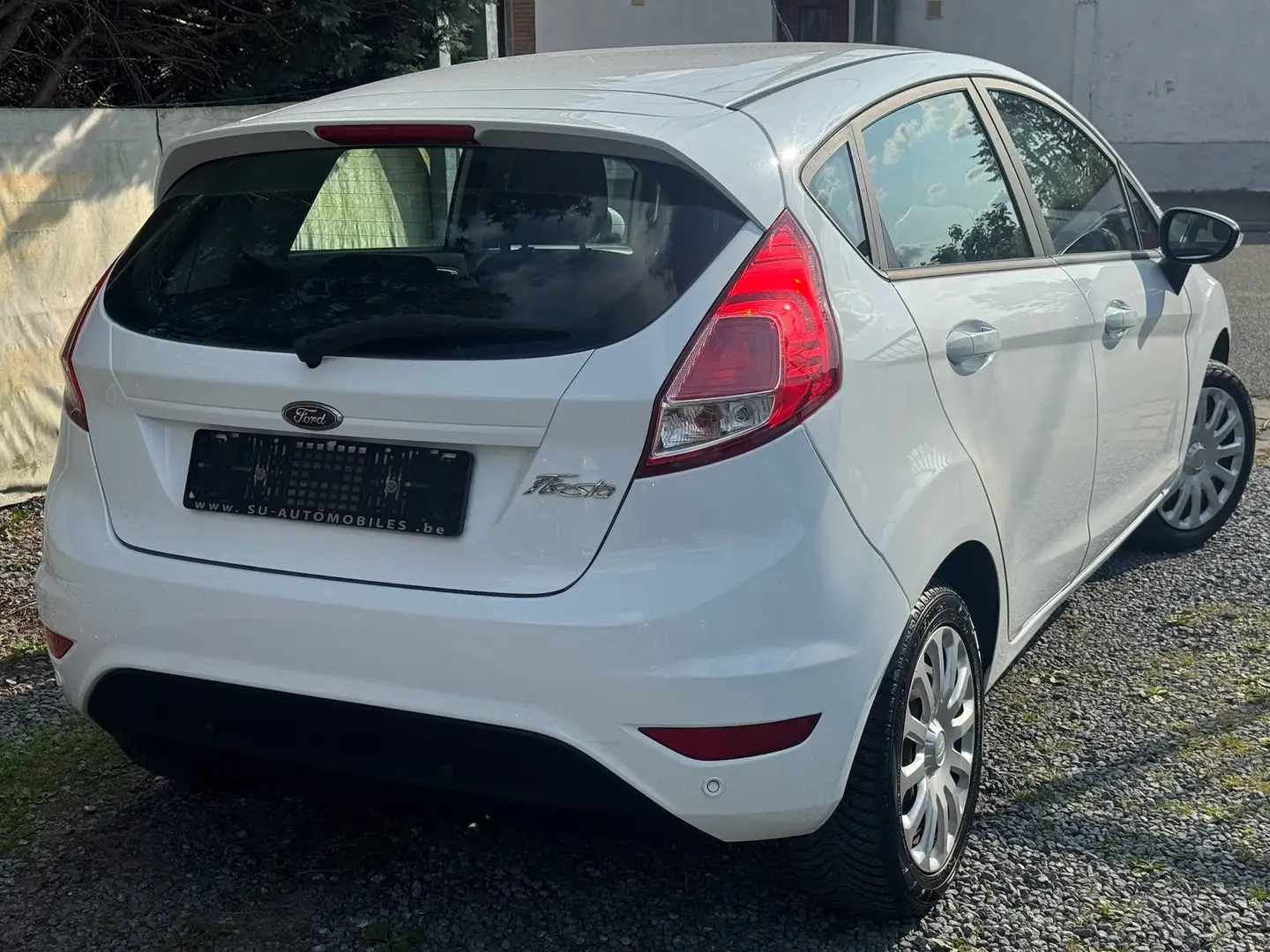 Ford Fiesta 1.0i Trend Clim /Pdc/ V.E./ GARANTIE 12 Mois Blanc - 2