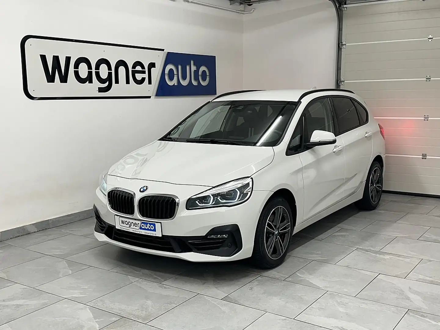 BMW 218 d Active Tourer Sport Line Aut.LCI/LED/ACC/Navi... Weiß - 2