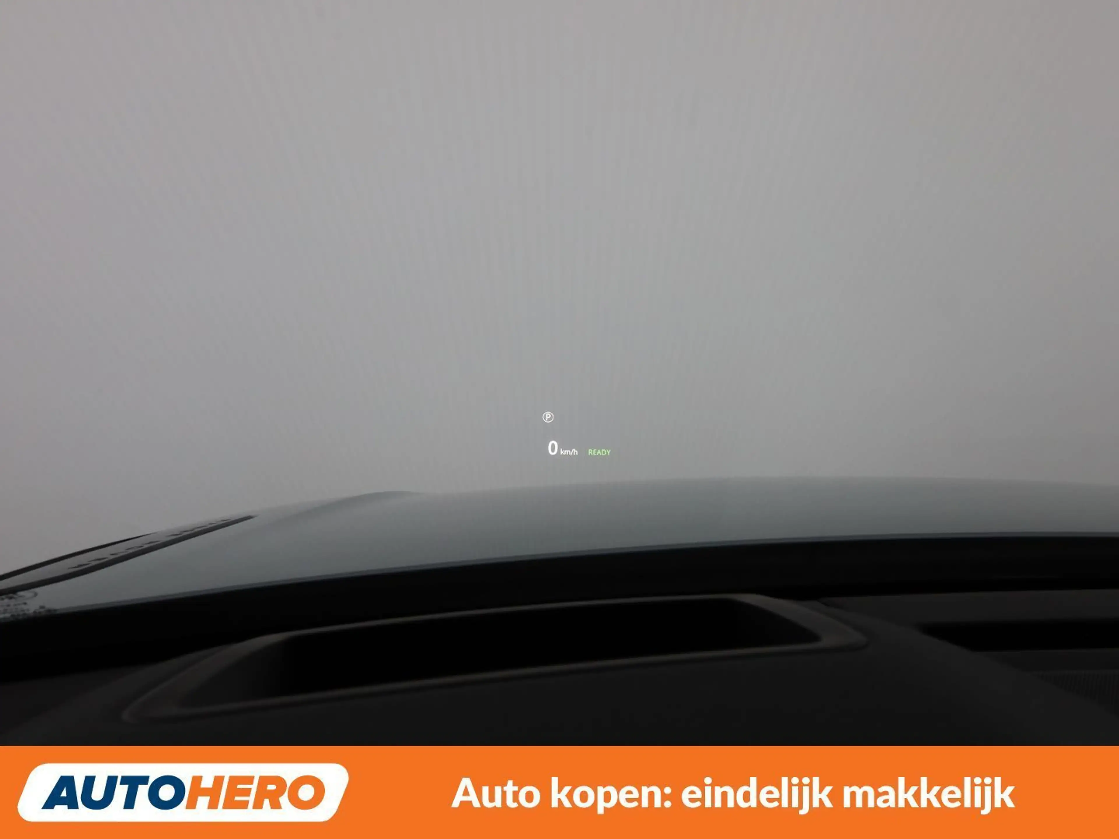 Land Rover Range Rover Velar P400e Plug-in Hybrid R-Dynamic — photo 30