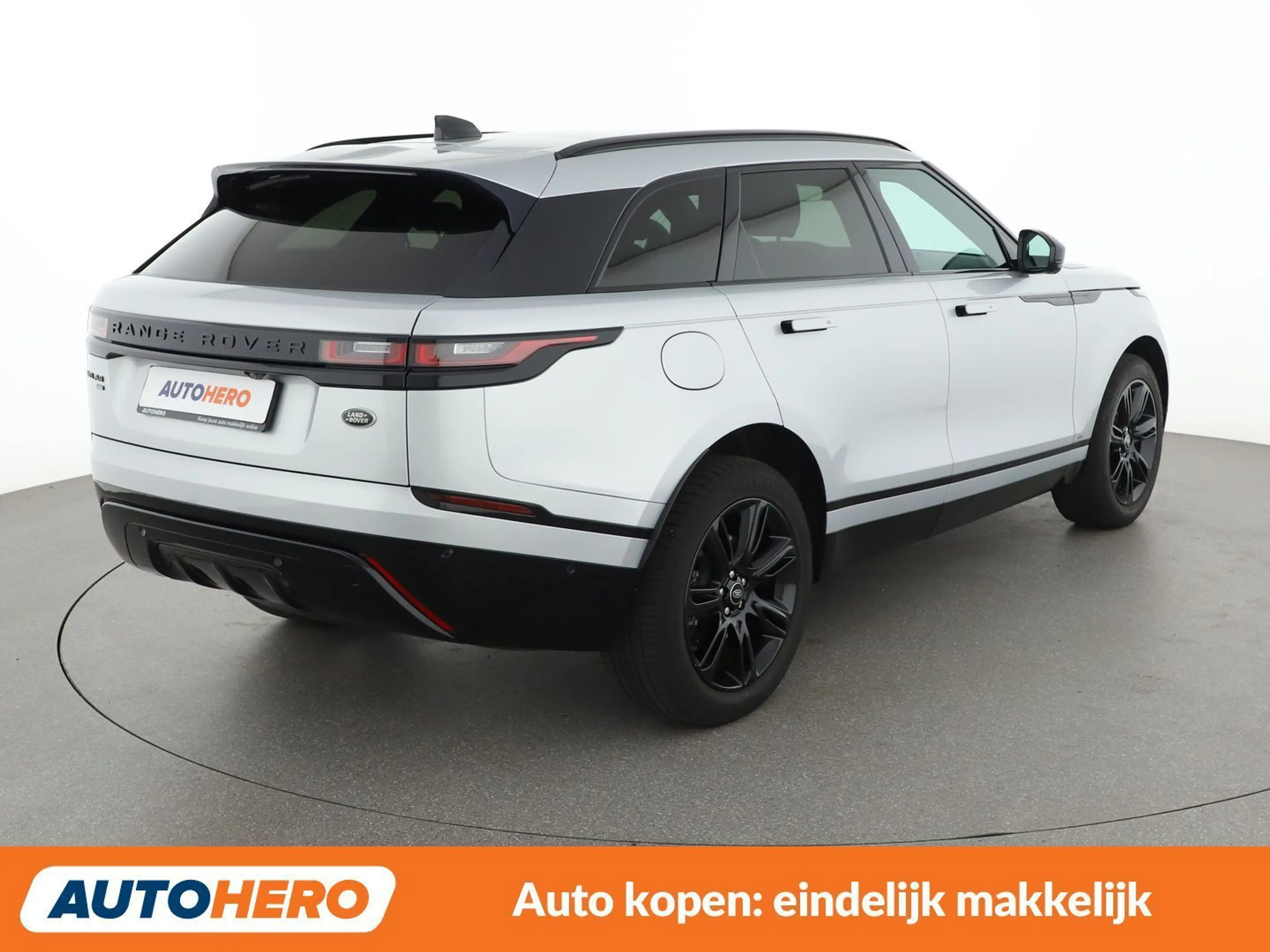 Land Rover Range Rover Velar P400e Plug-in Hybrid R-Dynamic — photo 7