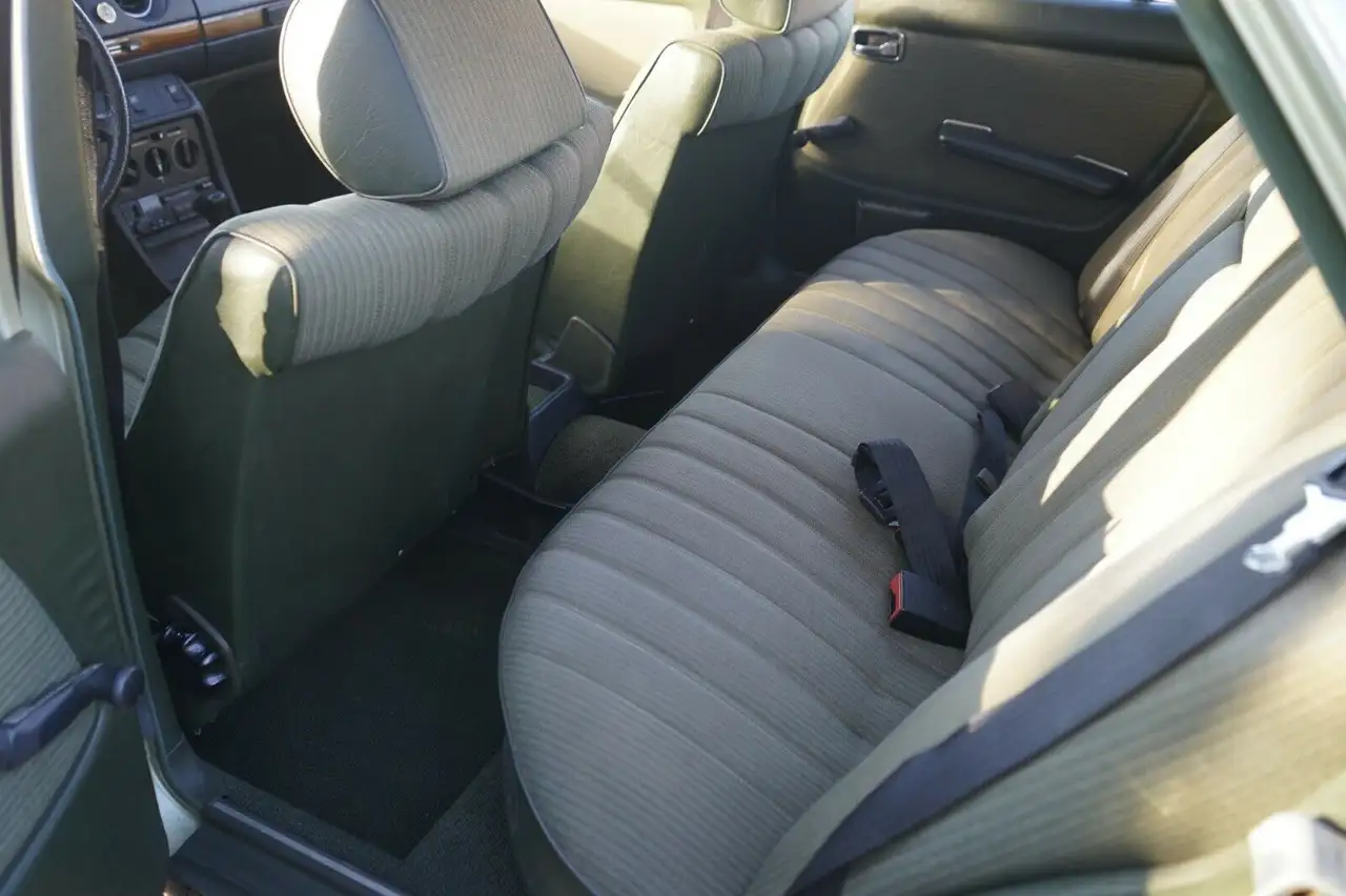 Mercedes-Benz 230 E H Kennzeichen möglich, foto 9