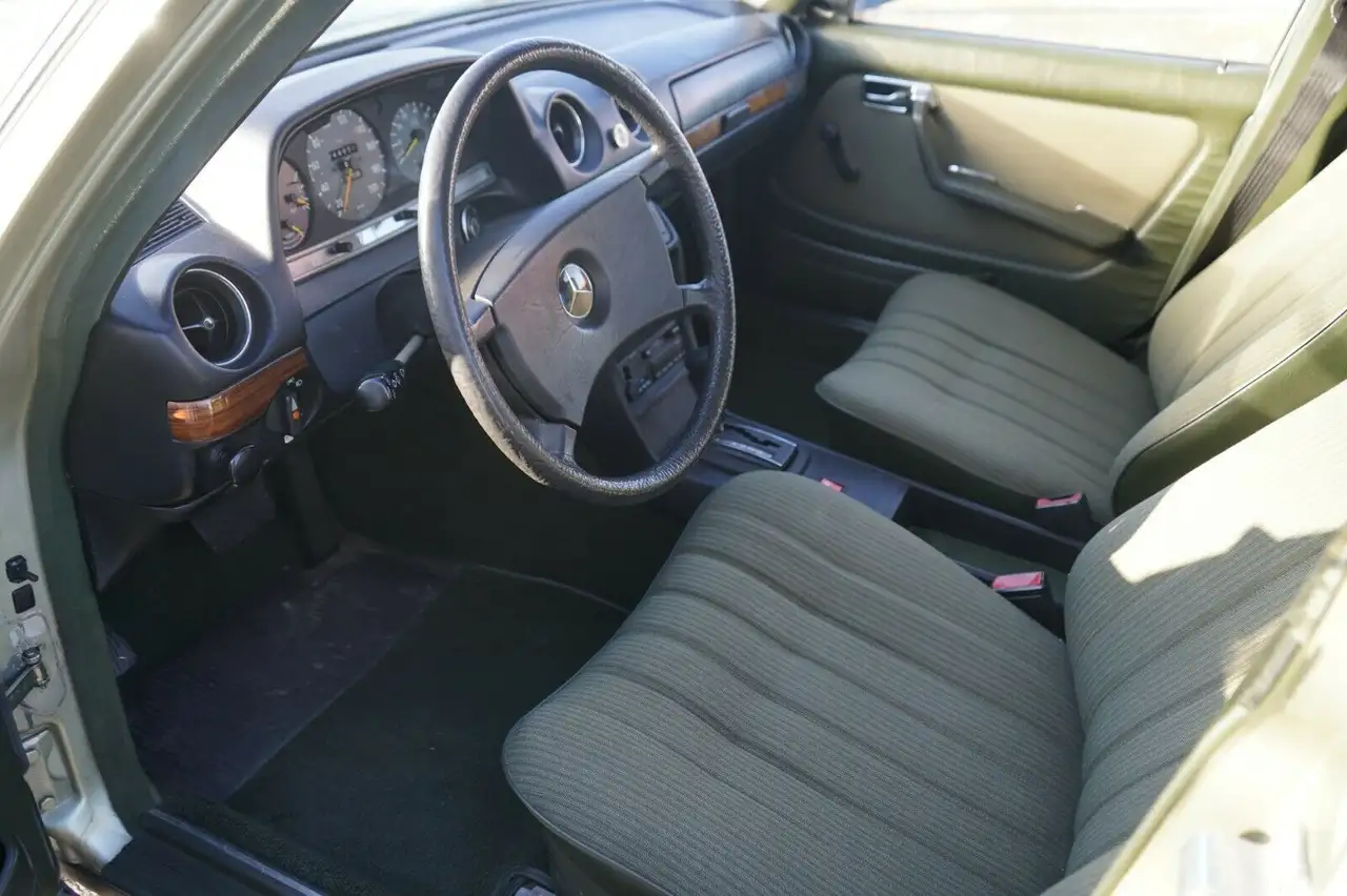 Mercedes-Benz 230 E H Kennzeichen möglich, foto 8