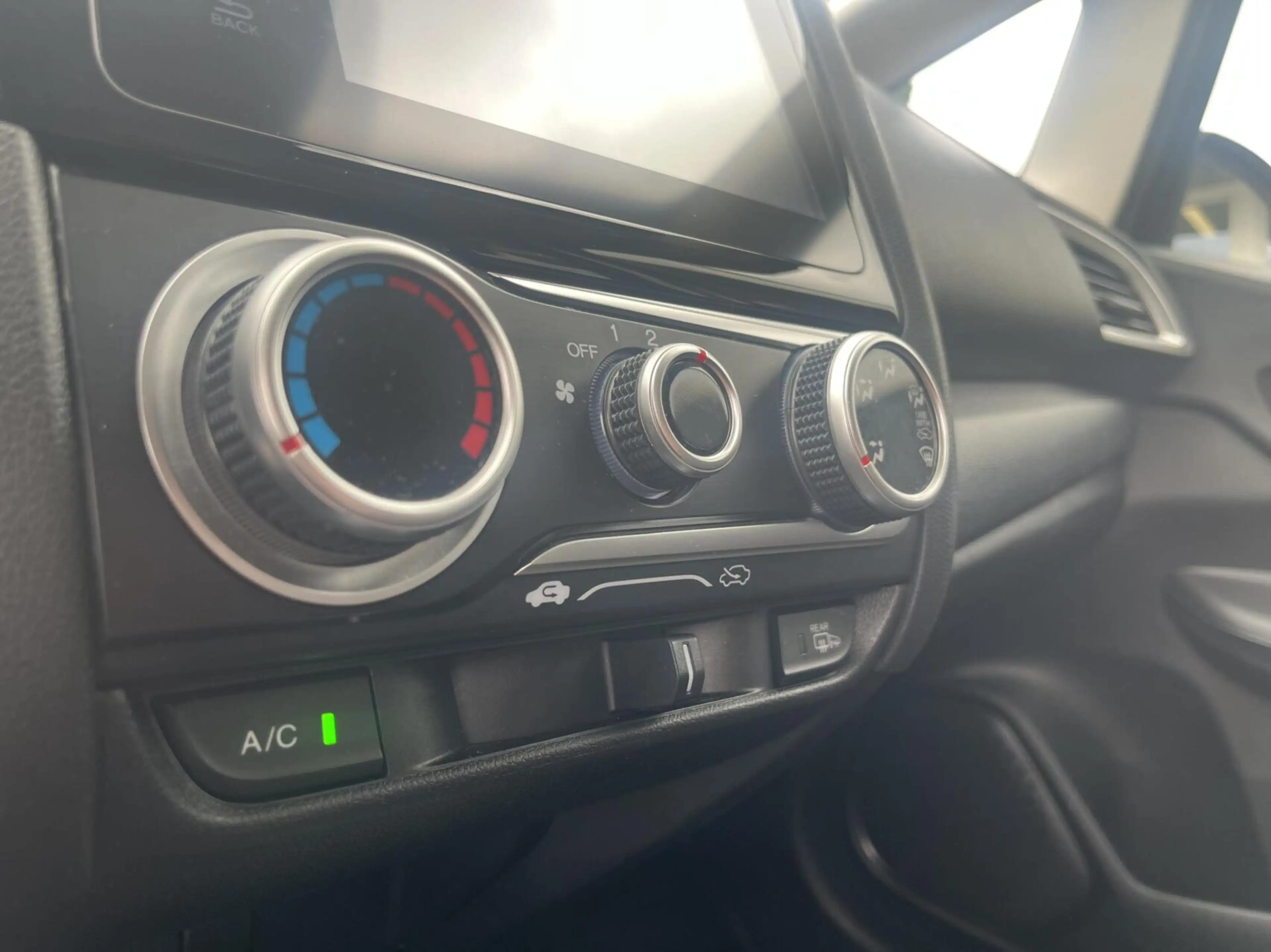 Honda Jazz 1.5 i-VTEC Dynamic 131PK TREKHAAK+1E EIG.+LED+PDC — photo 13