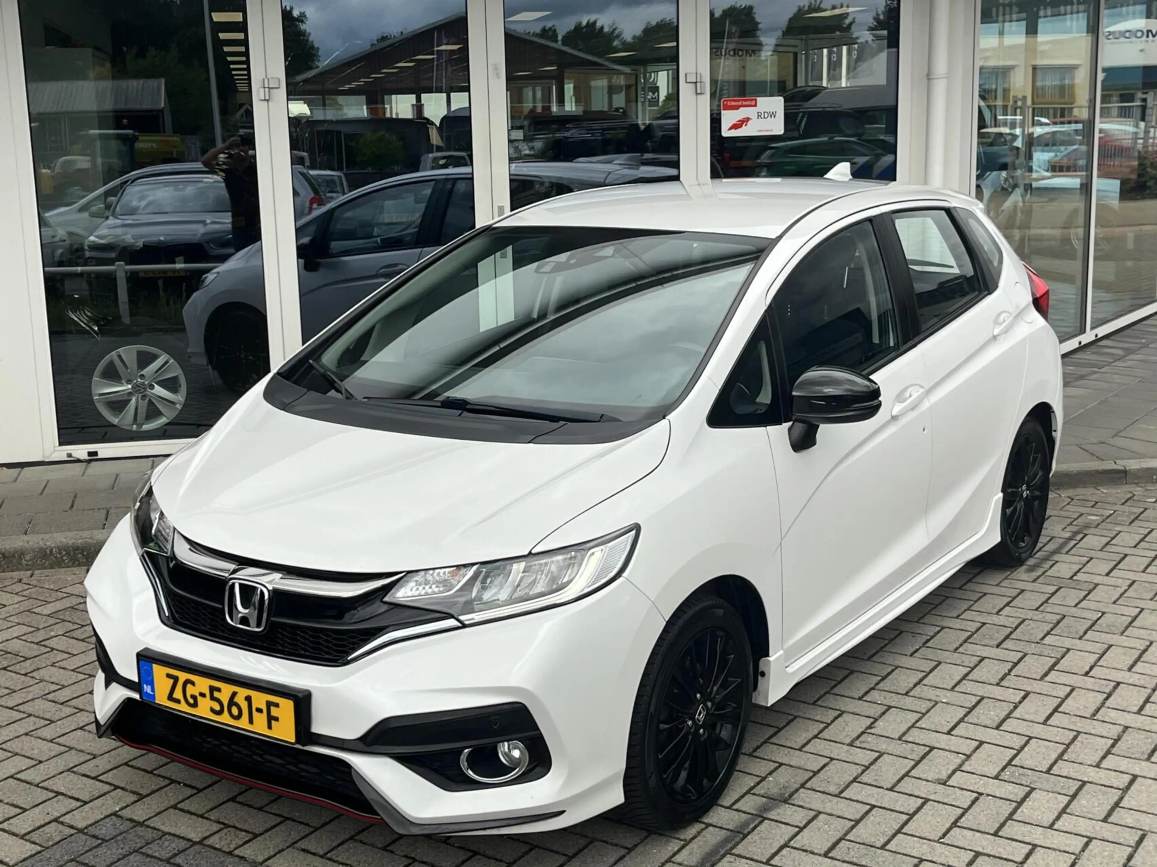 Honda Jazz 1.5 i-VTEC Dynamic 131PK TREKHAAK+1E EIG.+LED+PDC — photo 19