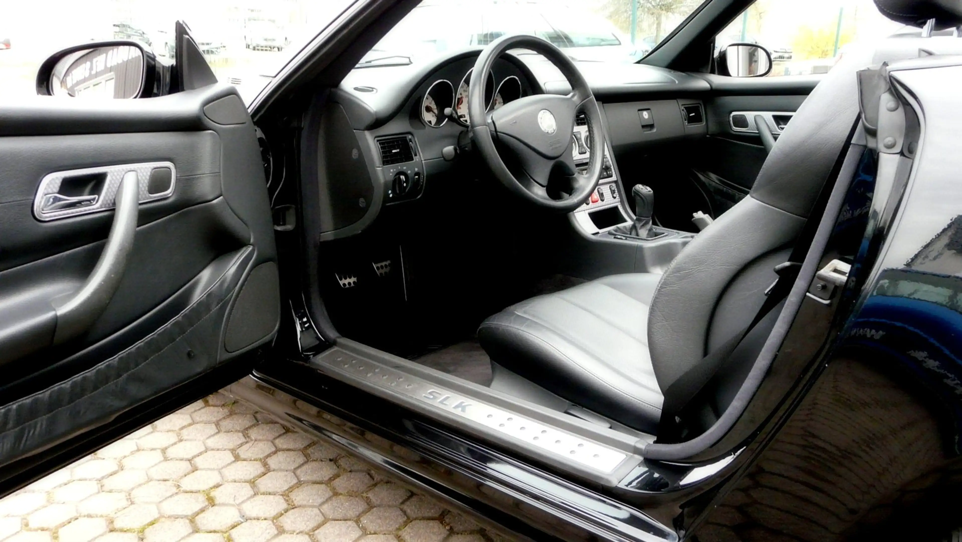 Mercedes-Benz SLK 200 Kompressor Mopf sehr gepflegt aus zweiter Hand — photo 13