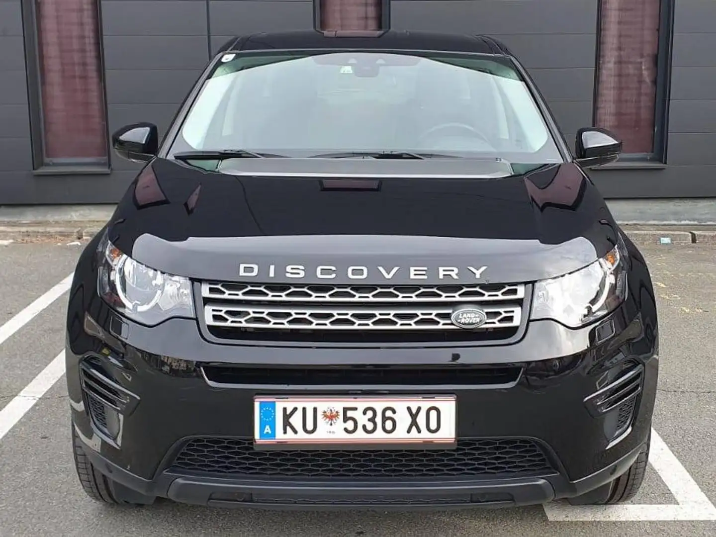 Land Rover Discovery Sport Discovery Sport D150 4WD Aut. Schwarz - 1