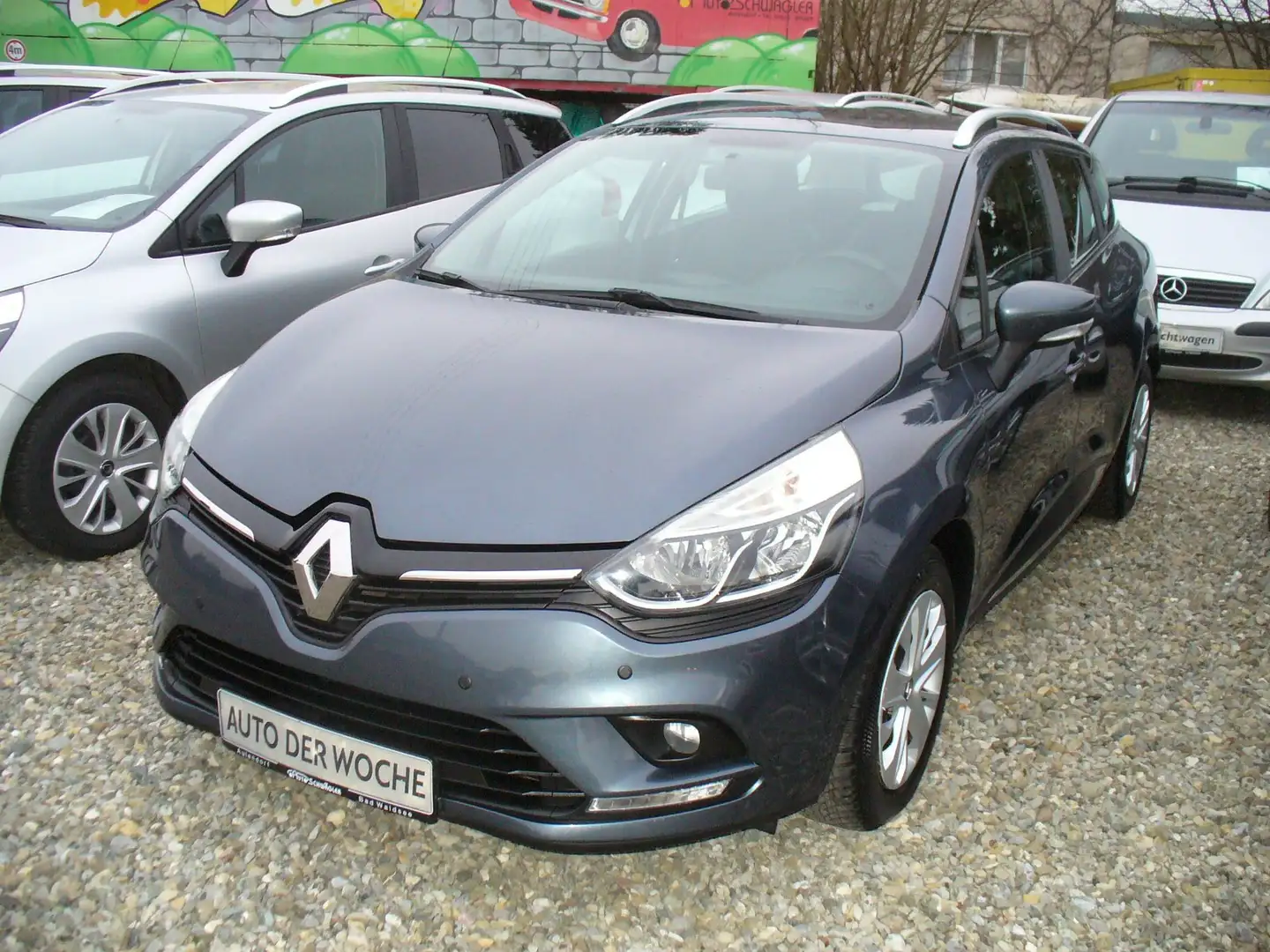 Renault Clio Grandtour Energy dCi 90 Start,sparsamer 4 Zylinder Grau - 1