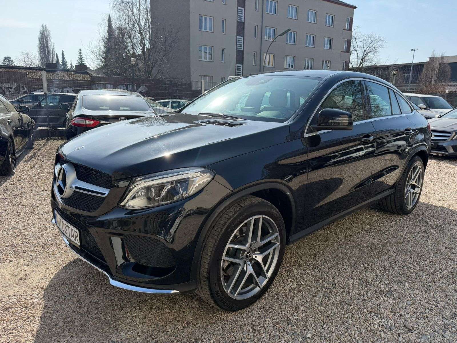 Second hand Mercedes Benz Gle-Class 350