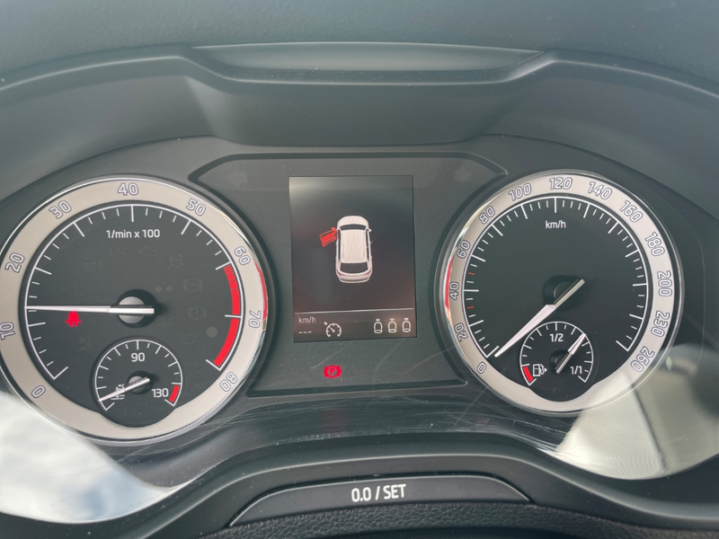 Skoda Karoq Style Navi Sperrdiff. Apple CarPlay Android Auto M — photo 8