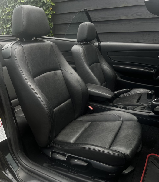 BMW 120 1-serie Cabrio 120i 2008 LEDER/CARPLAY/CRUISE/STLV — photo 23