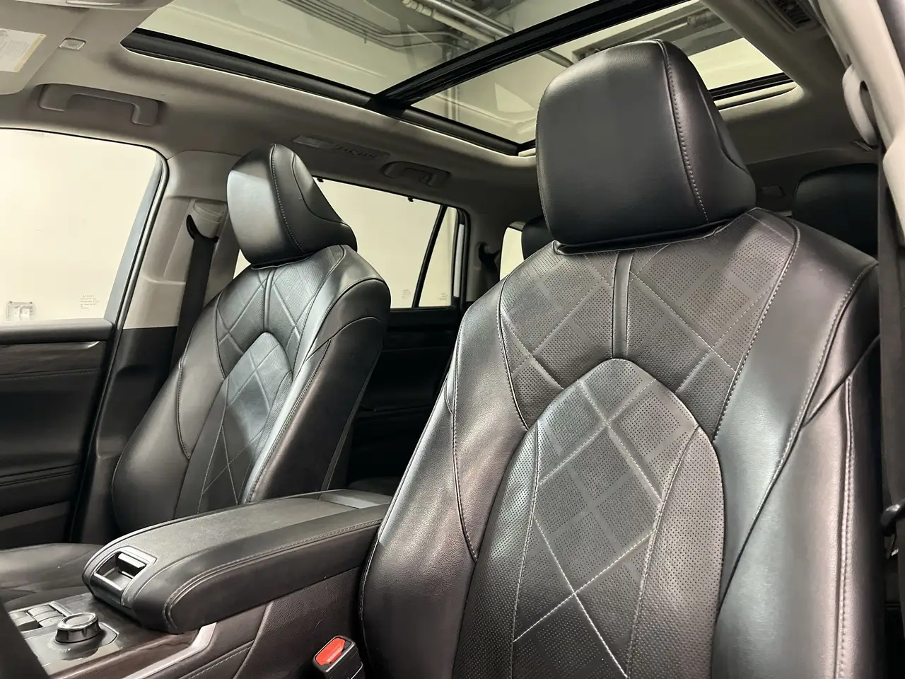 Toyota Highlander снимка Toyota Highlander