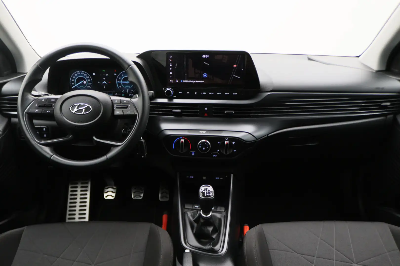 Hyundai BAYON 1.0 T-GDI Comfort Smart Virtual Cockpit, Airco, Cr Wit - 2