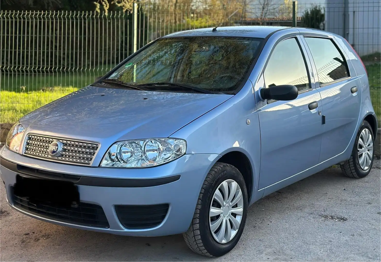 Fiat Punto PUNTO 1.2 8V - 60 CULT II Albastru - 1