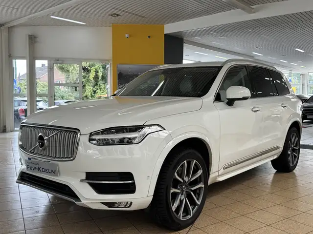 Volvo 7SiTZ*PANO*360-KAMERA*KEYLESS*INSCRIPTION*