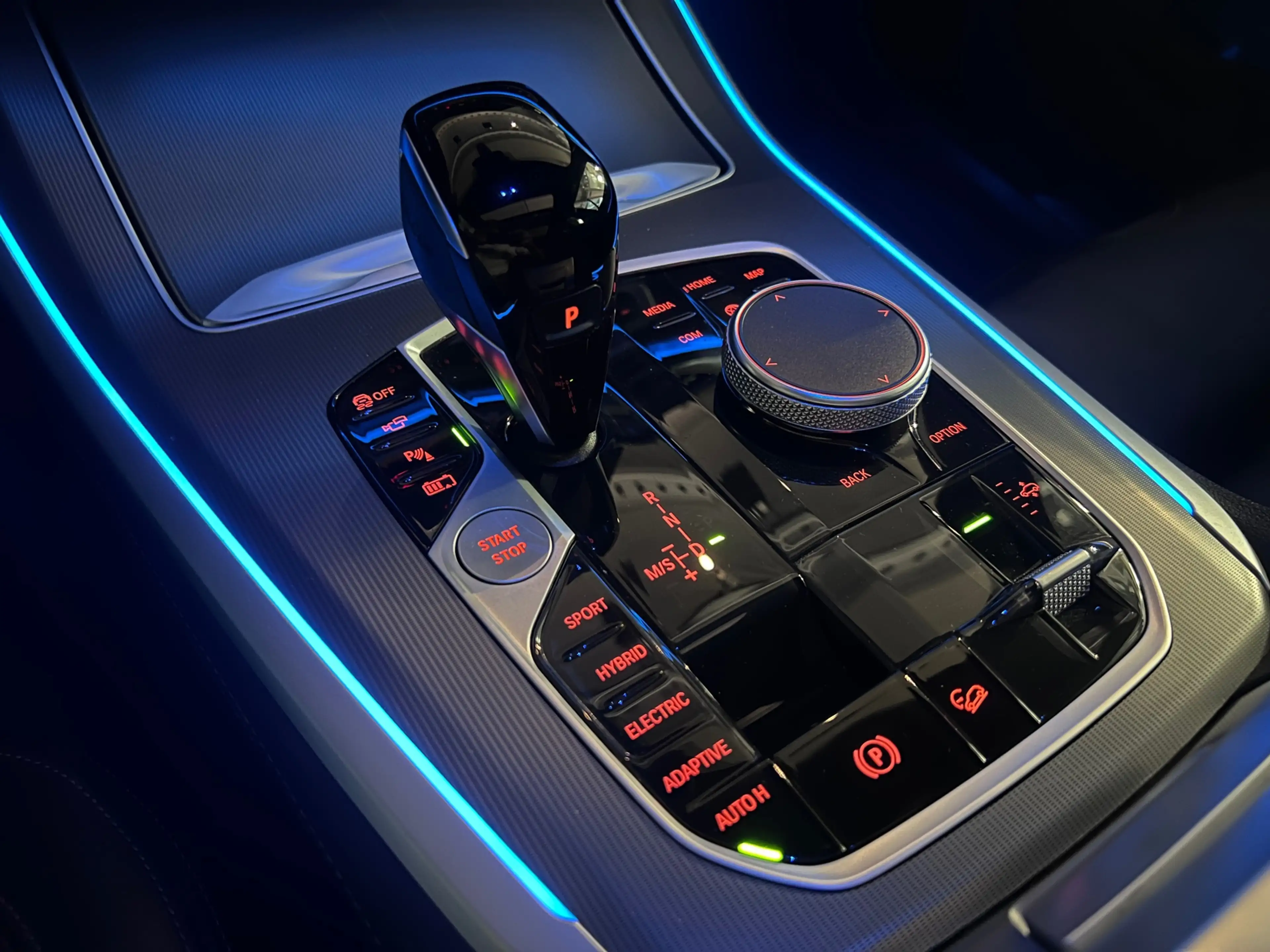 BMW X5 XDrive45e High Executive Edition M Pano/ Laser/ 22 — photo 30
