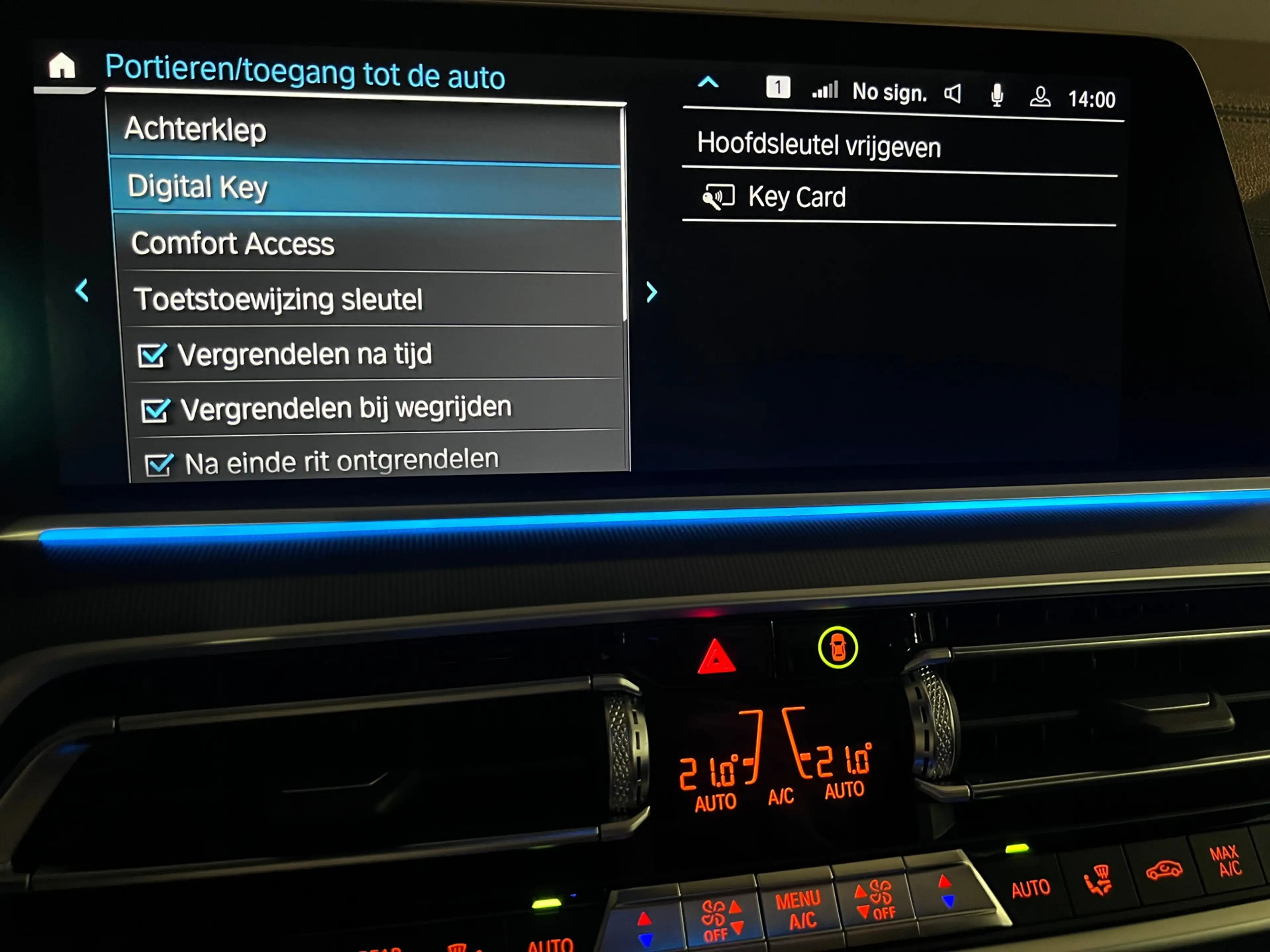 BMW X5 XDrive45e High Executive Edition M Pano/ Laser/ 22 — photo 42