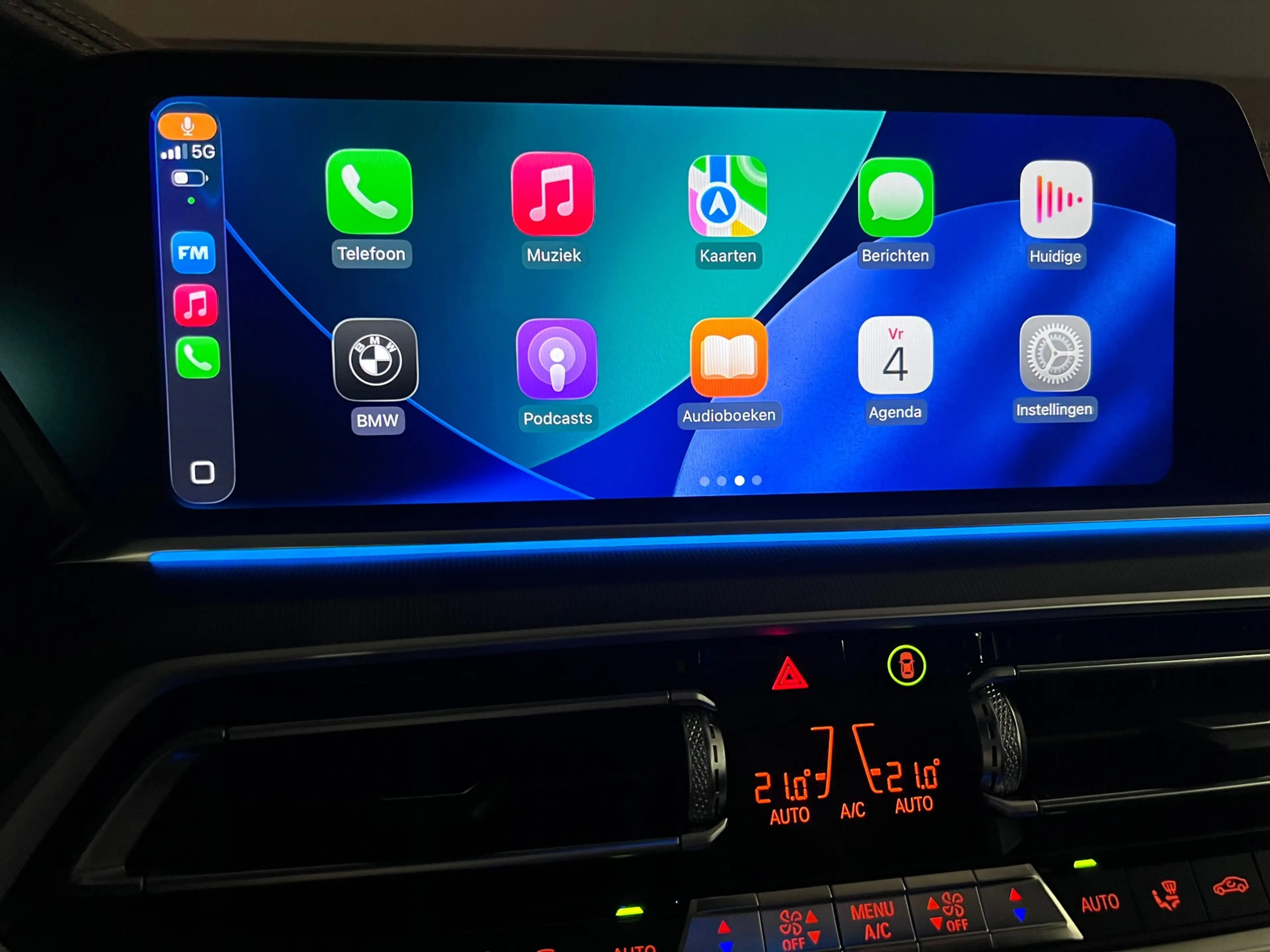 BMW X5 XDrive45e High Executive Edition M Pano/ Laser/ 22 — photo 37