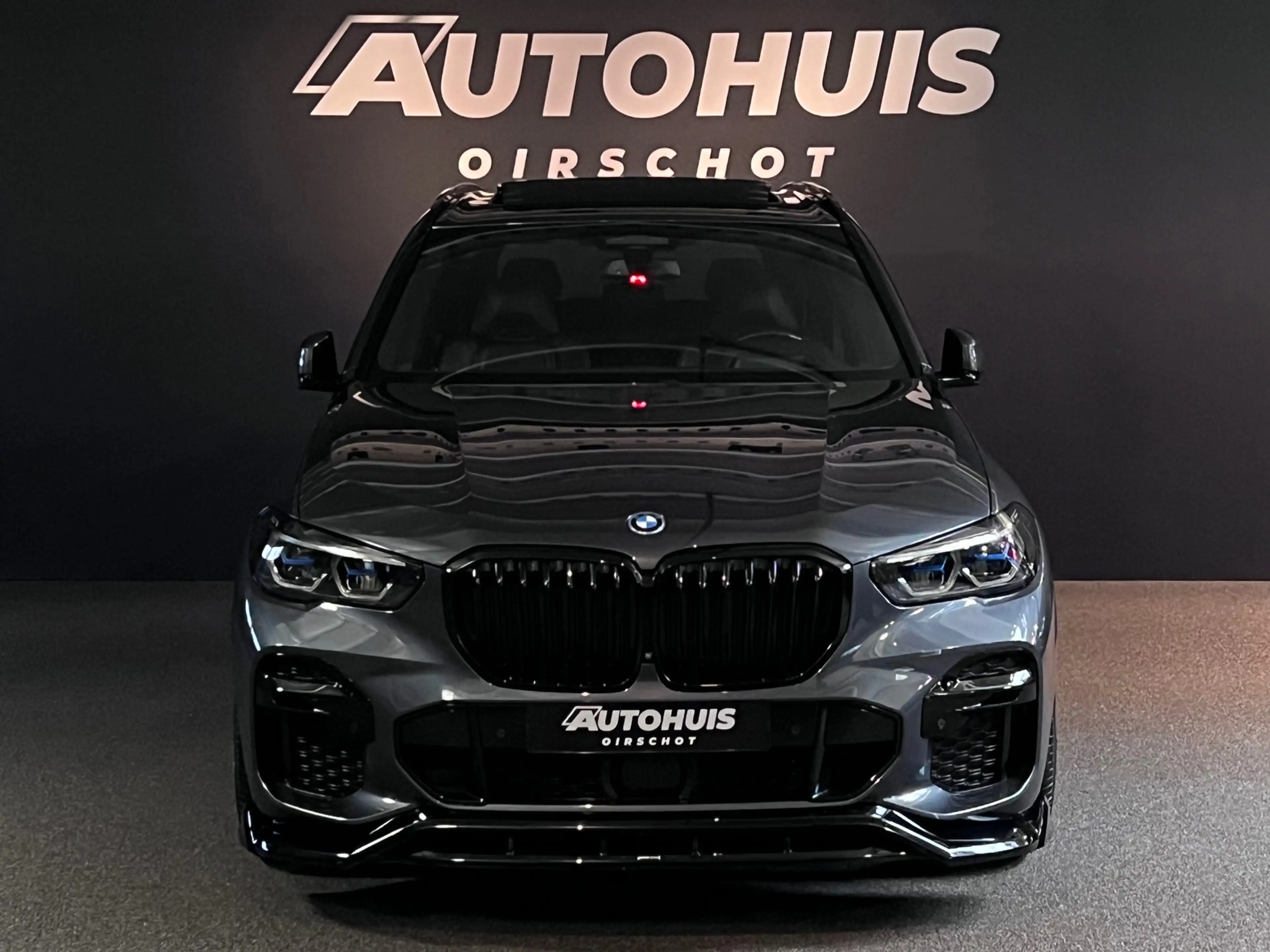 BMW X5 XDrive45e High Executive Edition M Pano/ Laser/ 22 — photo 7