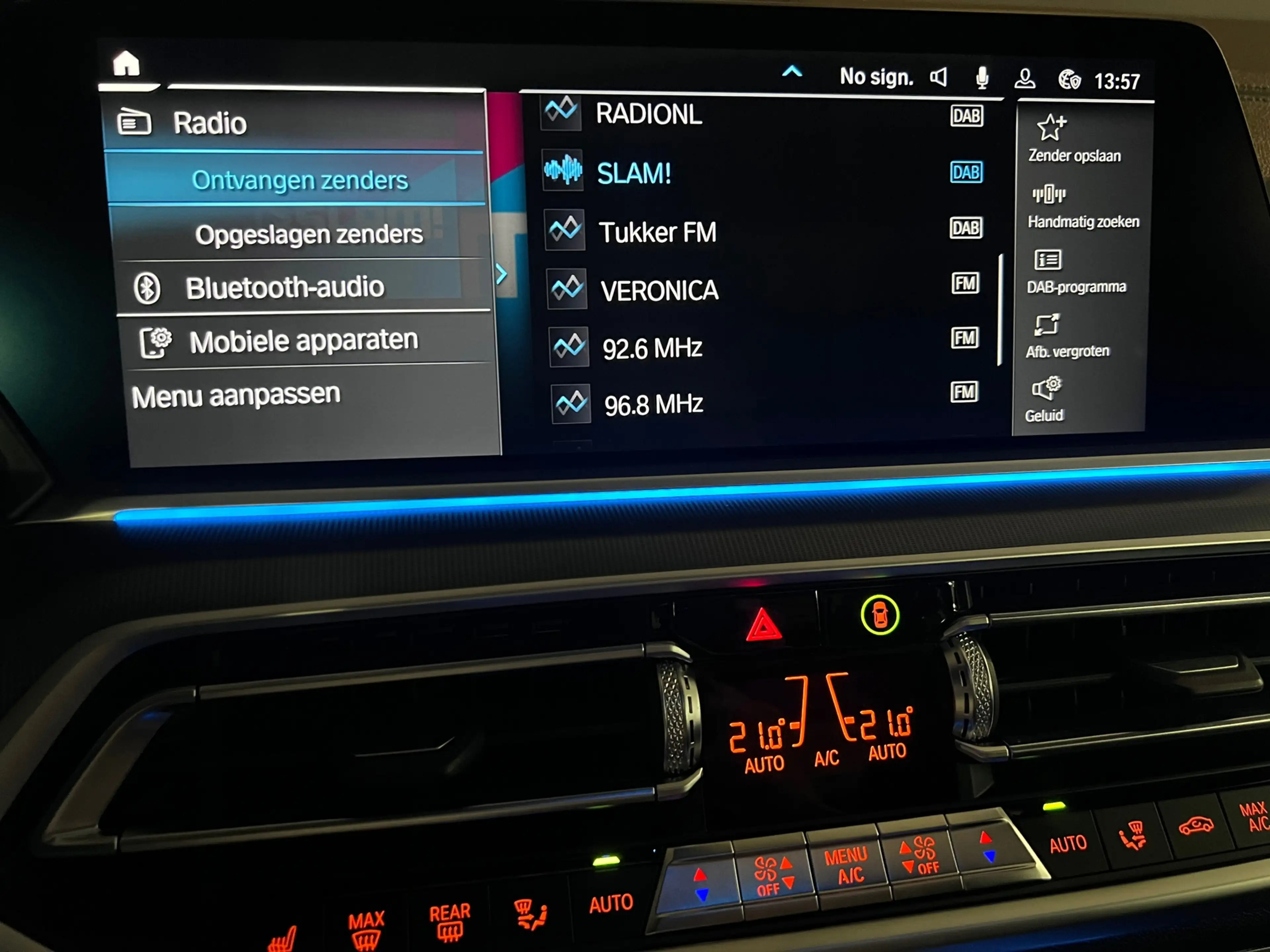 BMW X5 XDrive45e High Executive Edition M Pano/ Laser/ 22 — photo 47