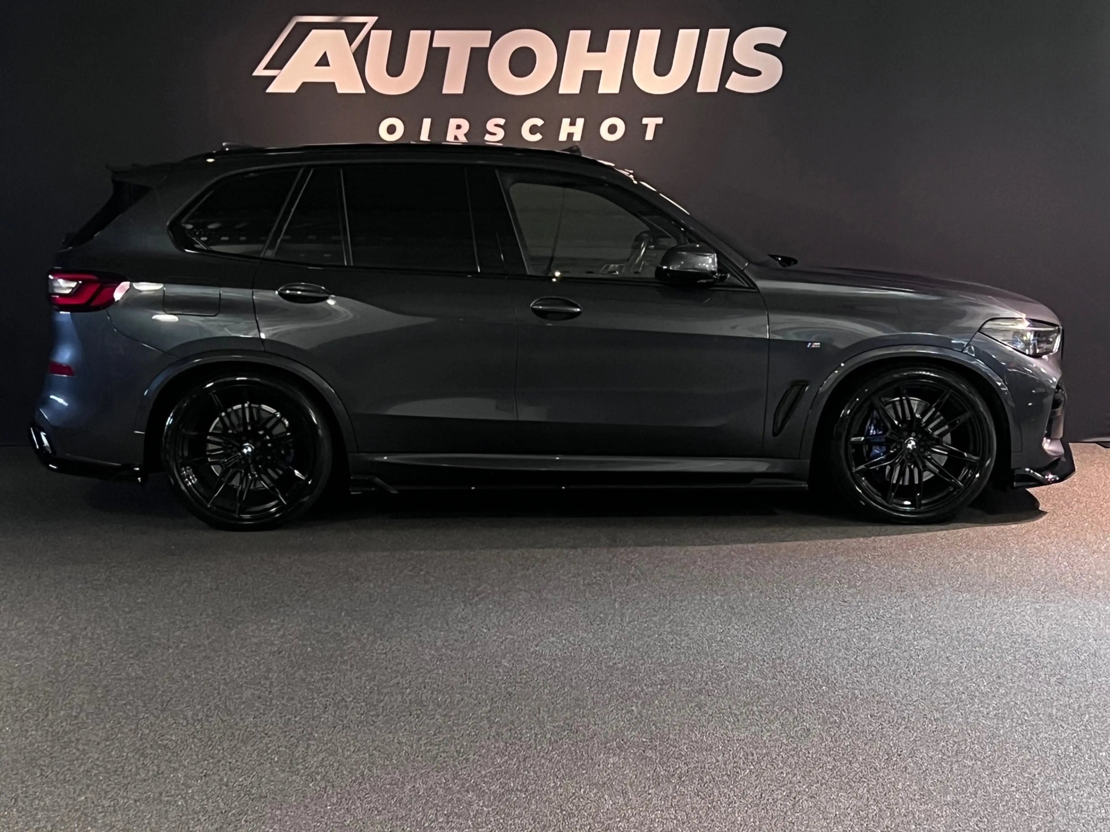 BMW X5 XDrive45e High Executive Edition M Pano/ Laser/ 22 — photo 6