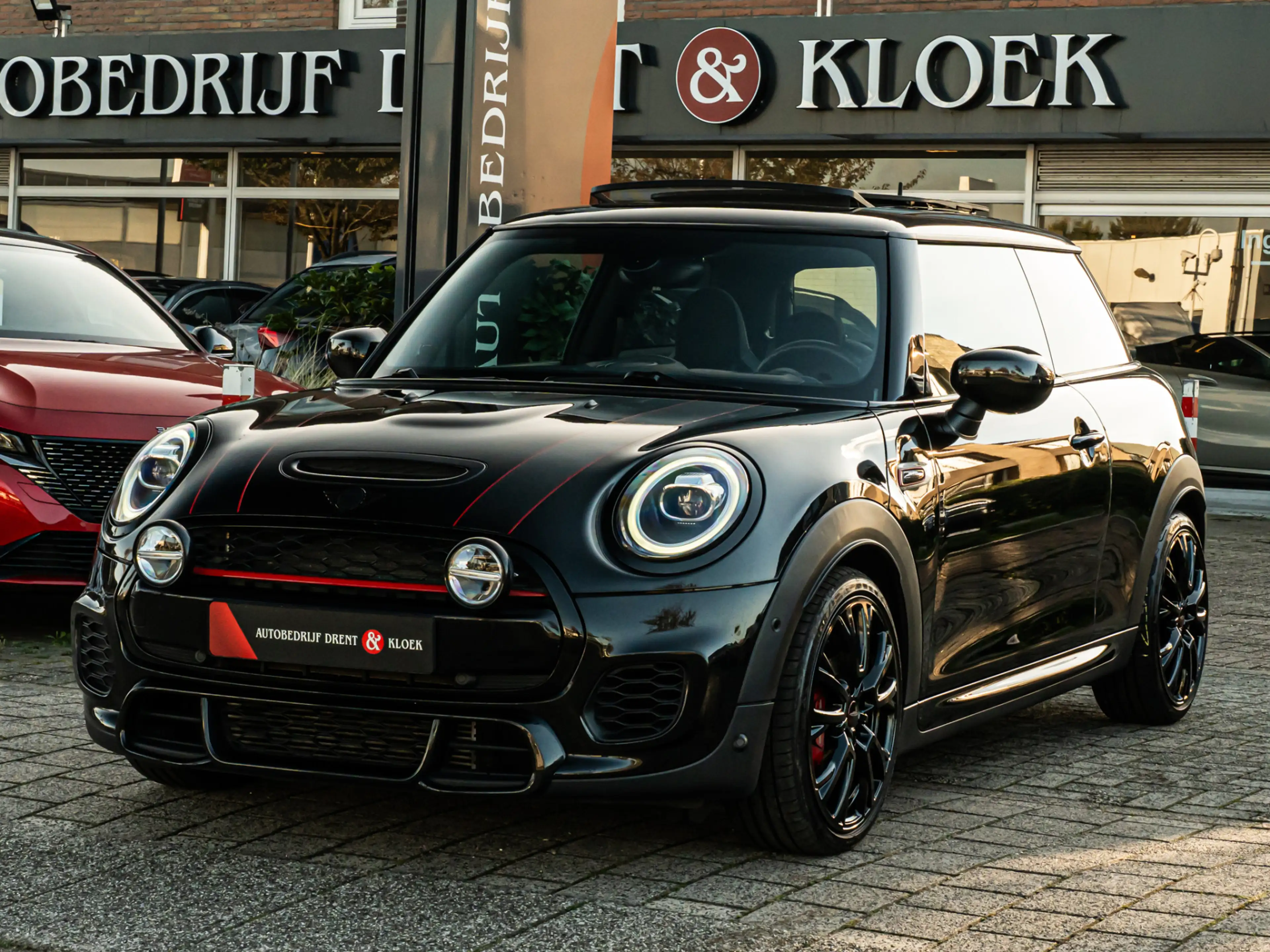 MINI John Cooper Works 3-Deurs 2.0 Chili ORG NL PANO JCW STOELEN 18 INCH — photo 12