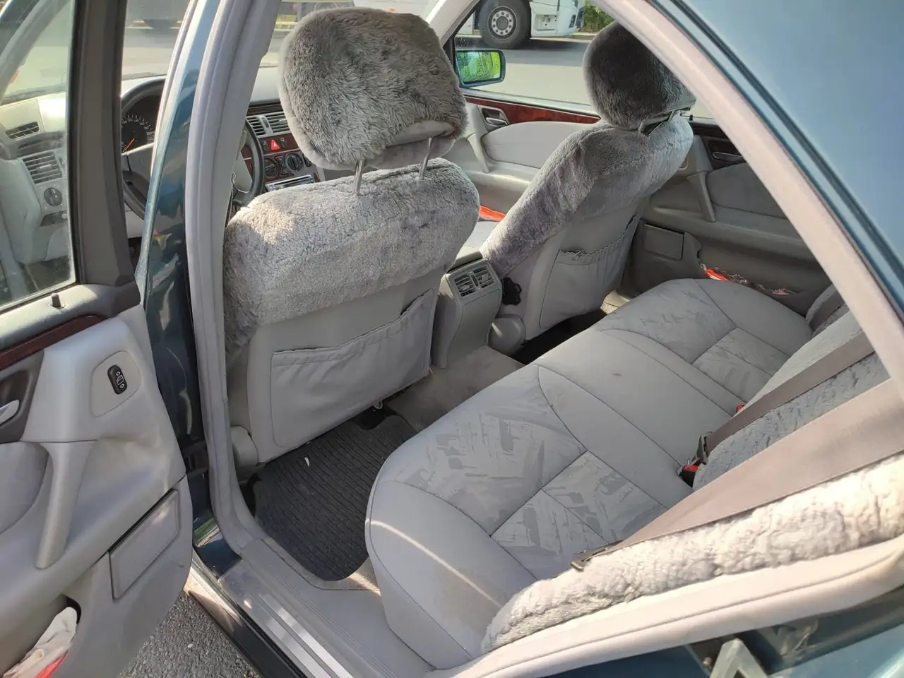 Mercedes-Benz E 240 E-Klasse Elegance sehr guter Zustand, foto 8